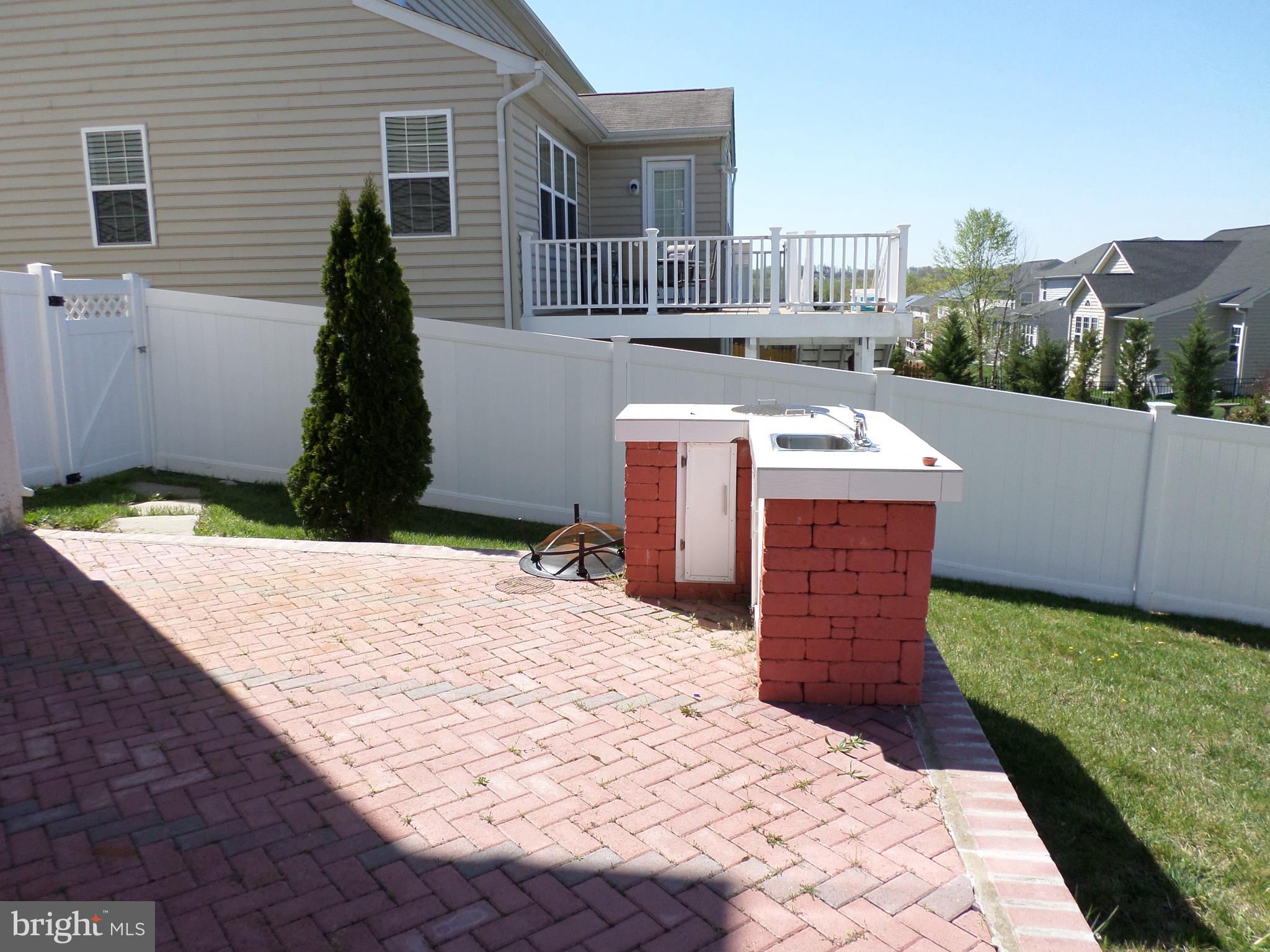 PORT POTOMAC - Residential Lease