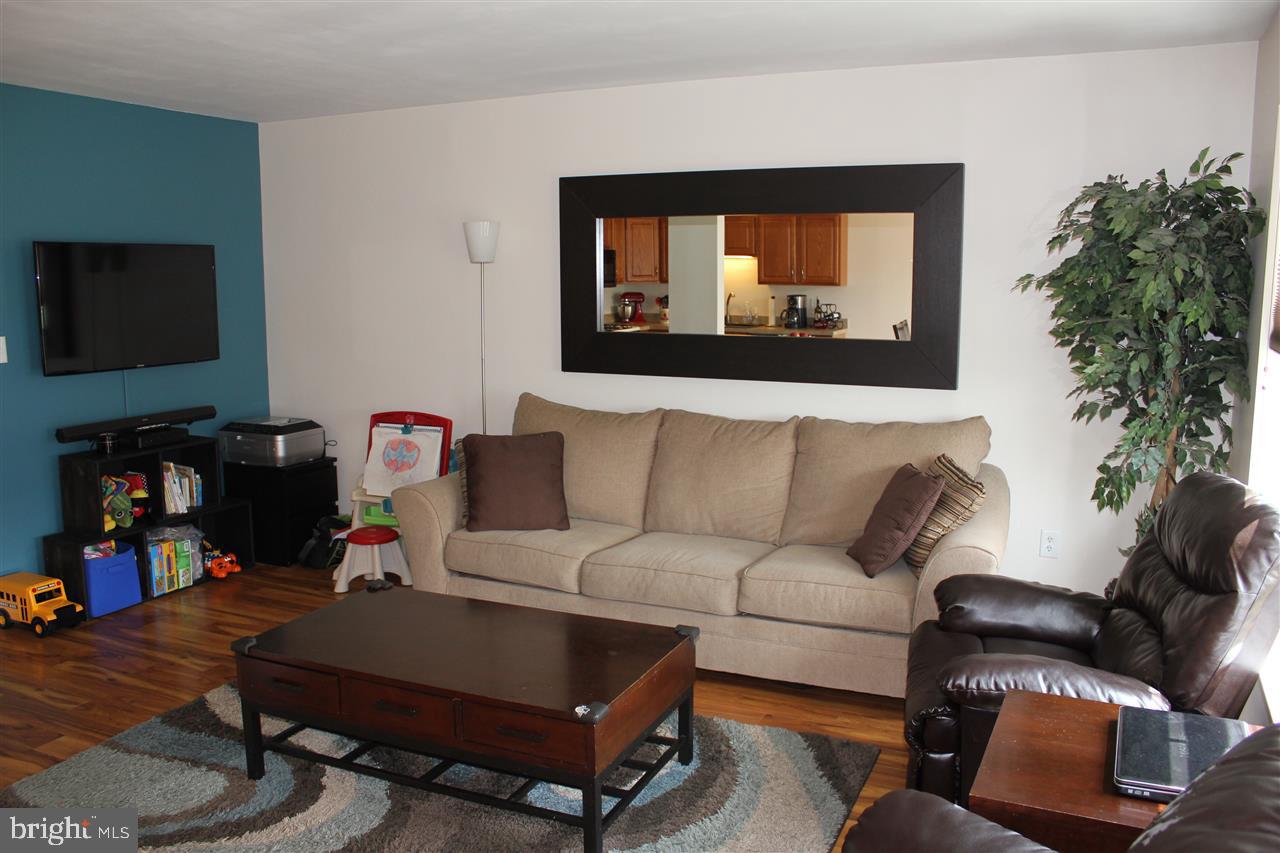 BRADFORD ESTATES - Residential