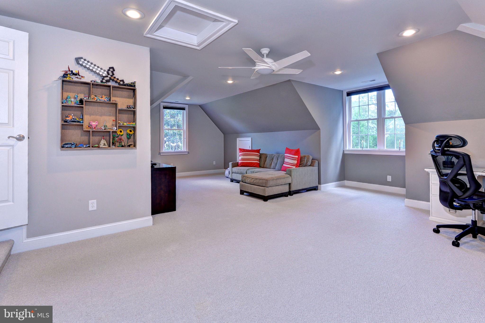 FORD'S COLONY - Residential