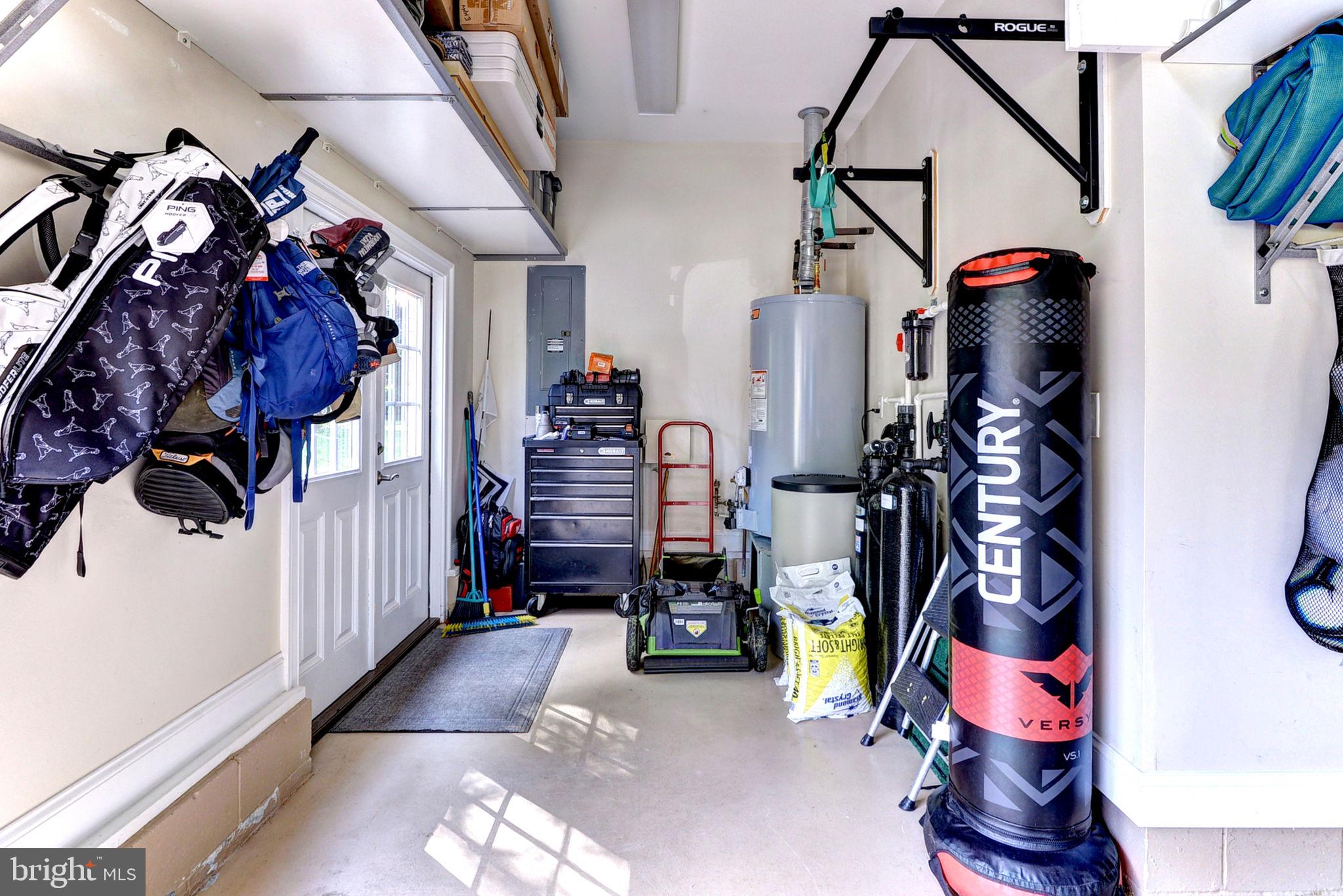 FORD'S COLONY - Residential