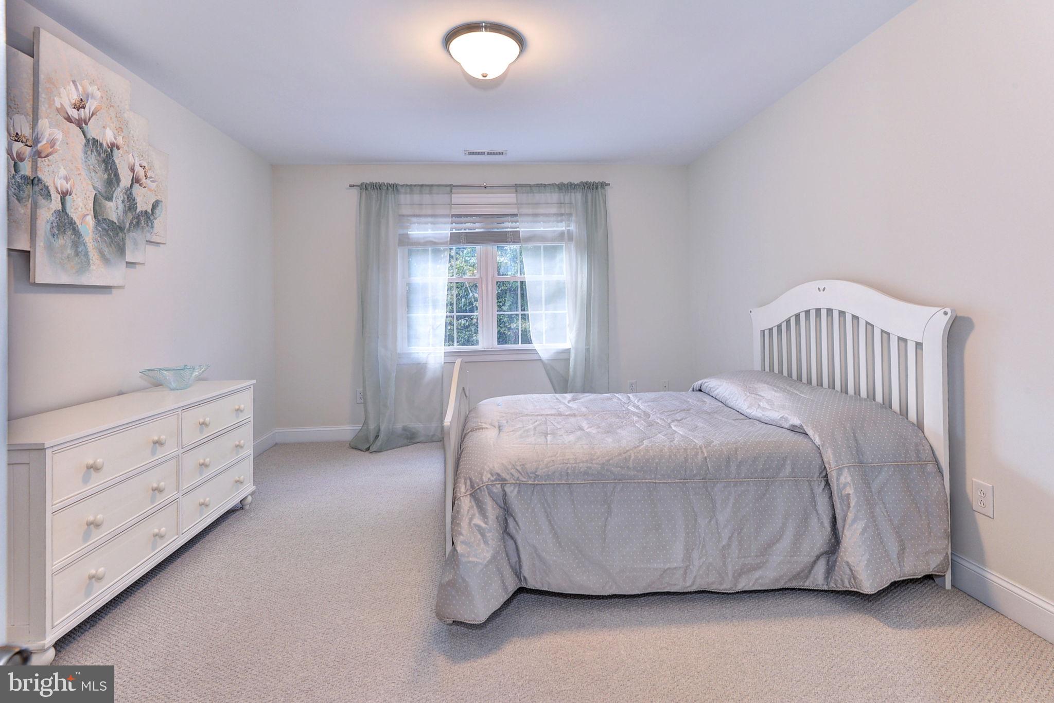 FORD'S COLONY - Residential