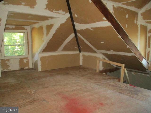 KENILWORTH PARK - Residential