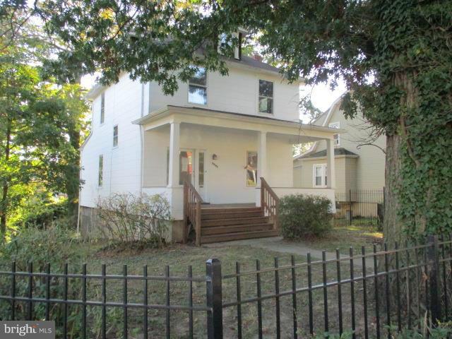 KENILWORTH PARK - Residential