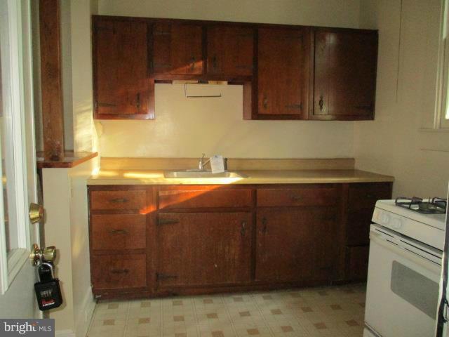 KENILWORTH PARK - Residential