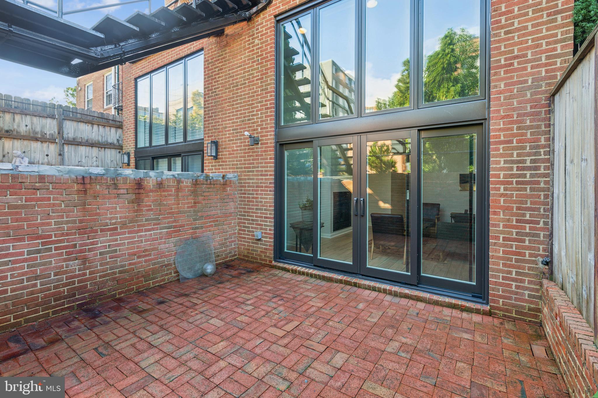 FOGGY BOTTOM - Residential