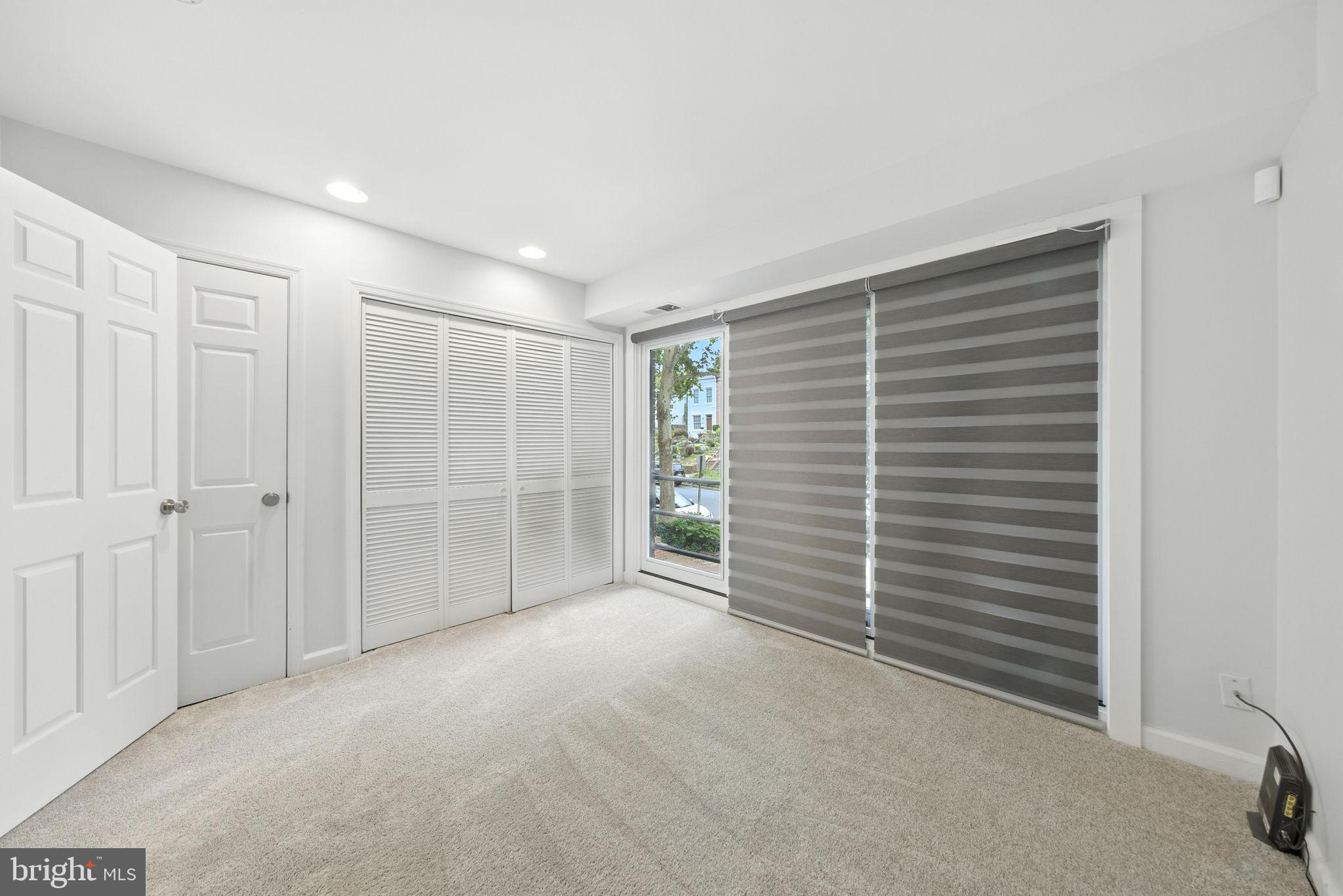 FOGGY BOTTOM - Residential