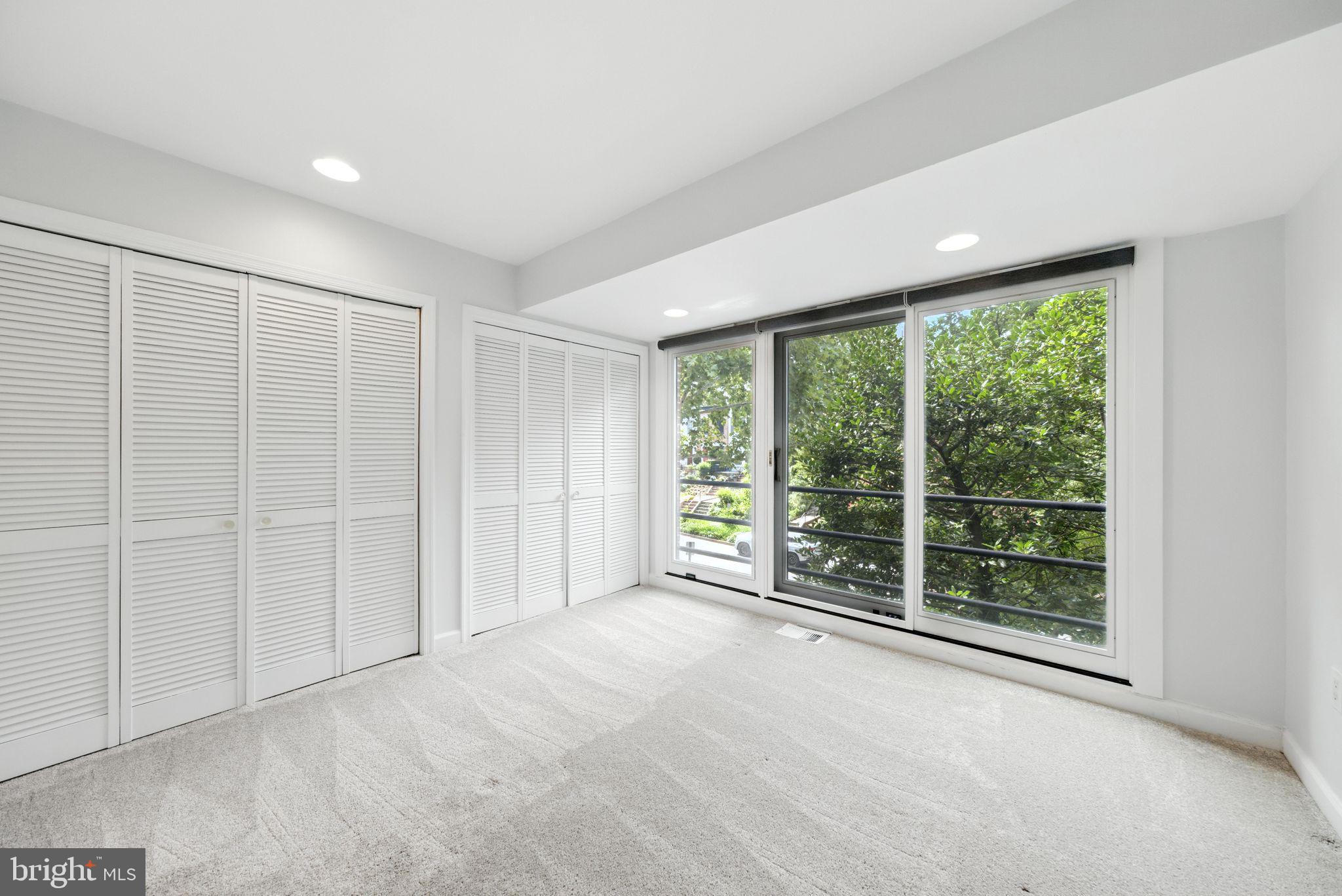 FOGGY BOTTOM - Residential