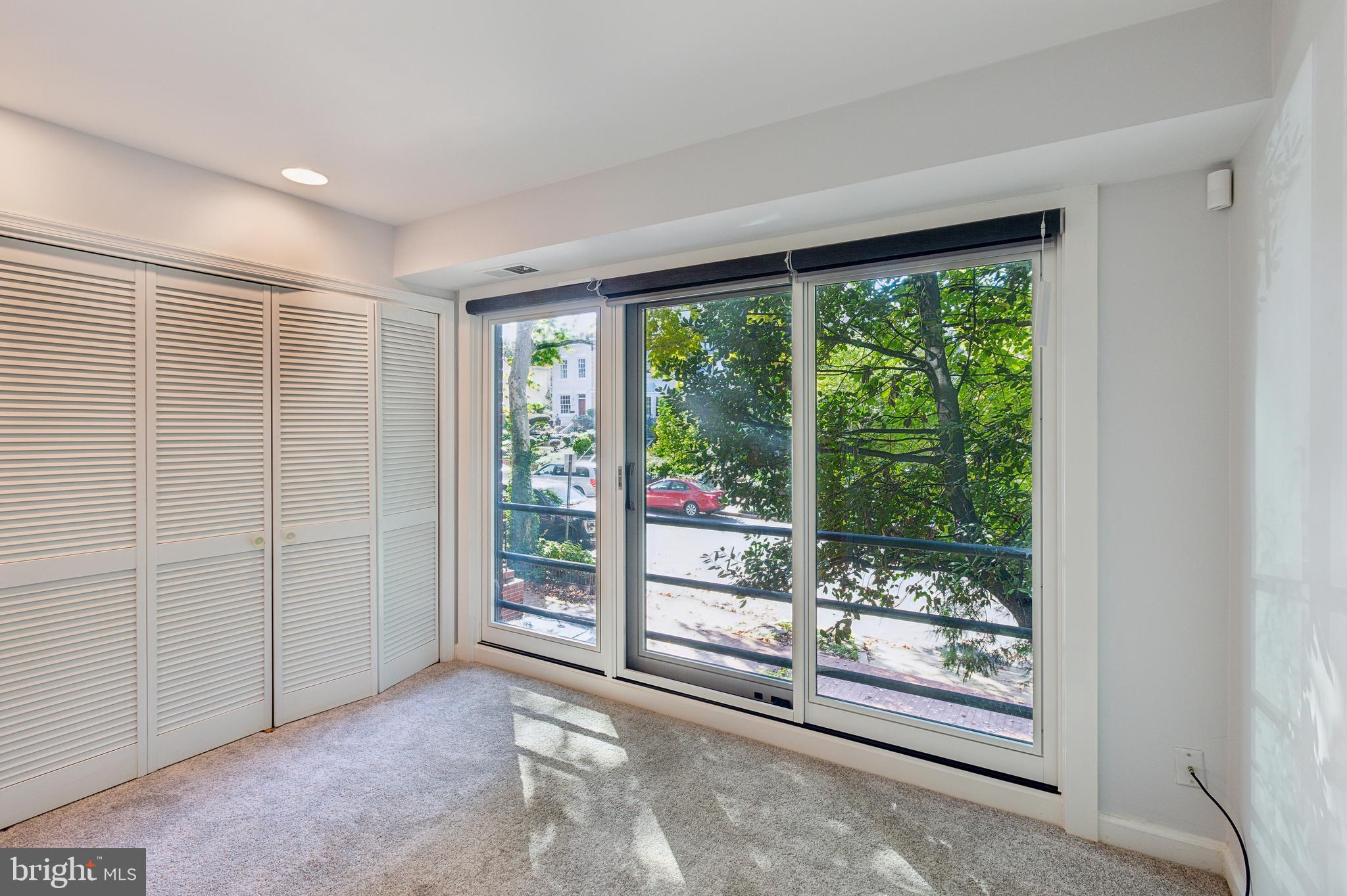 FOGGY BOTTOM - Residential