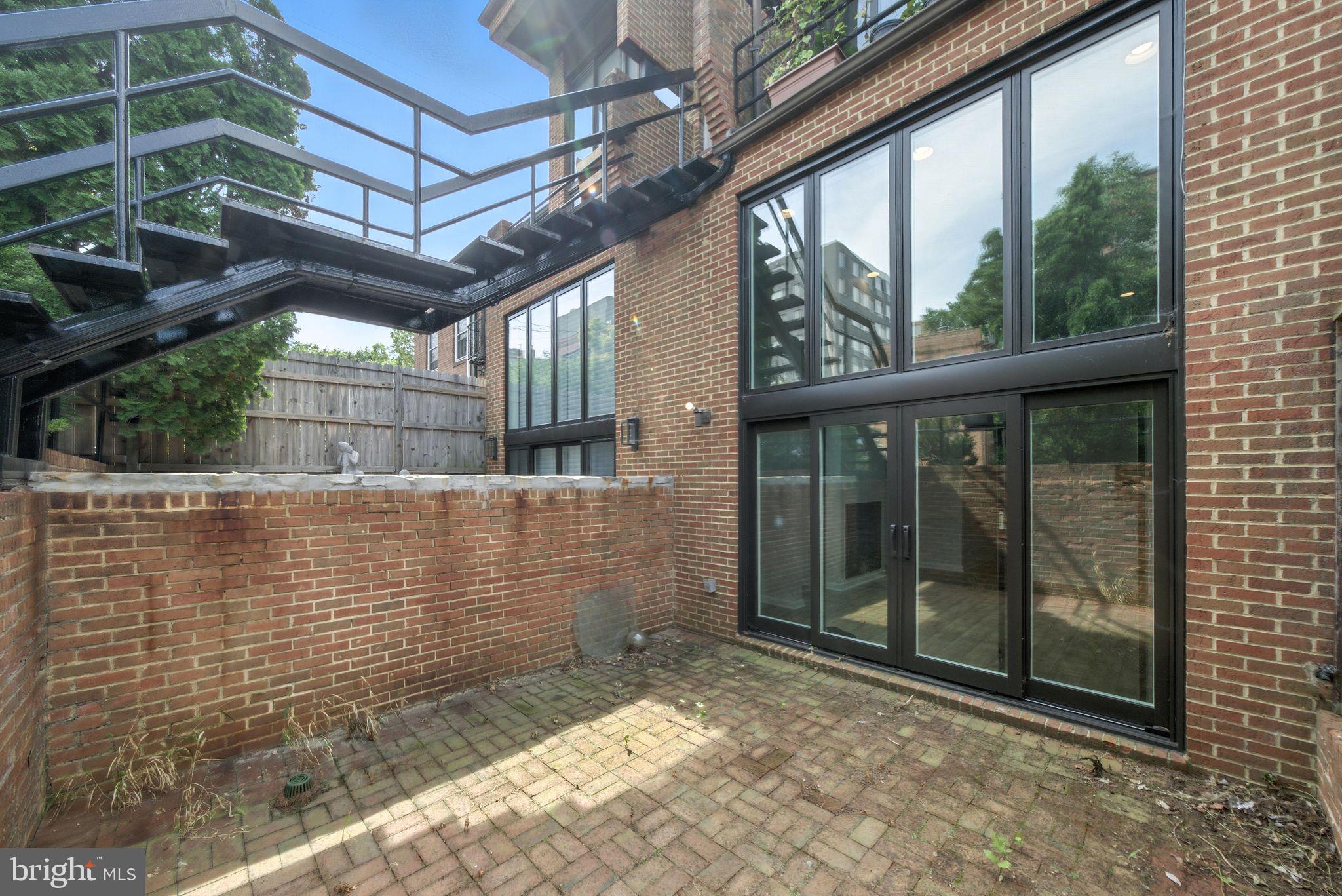 FOGGY BOTTOM - Residential