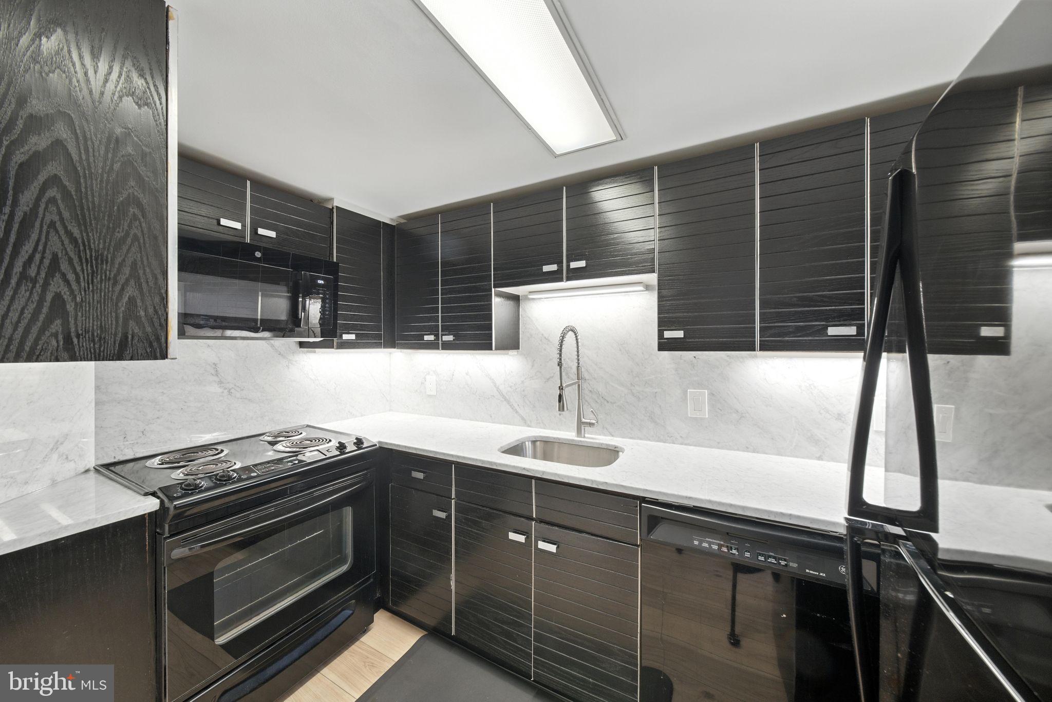 FOGGY BOTTOM - Residential