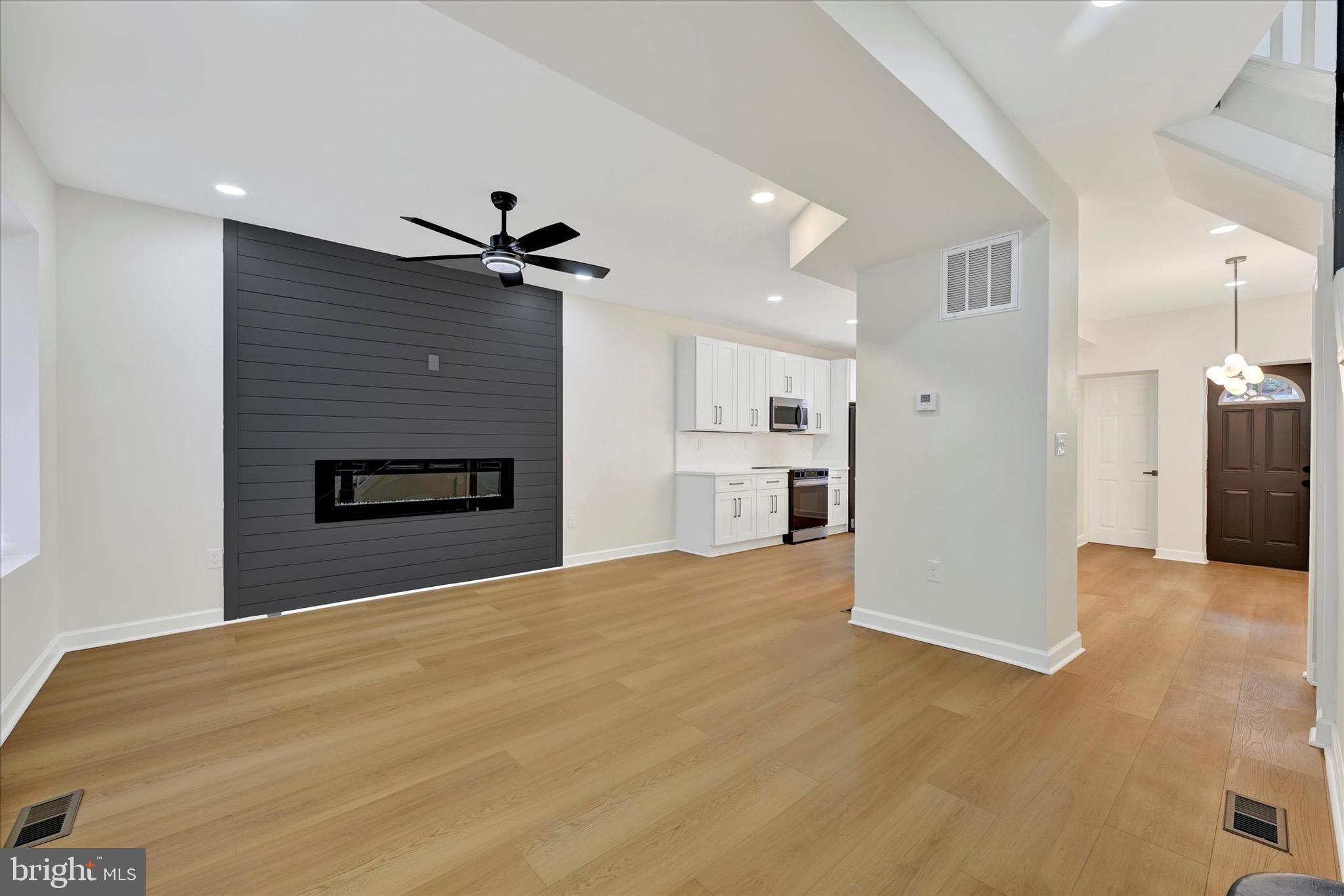 MONDAWMIN - Residential