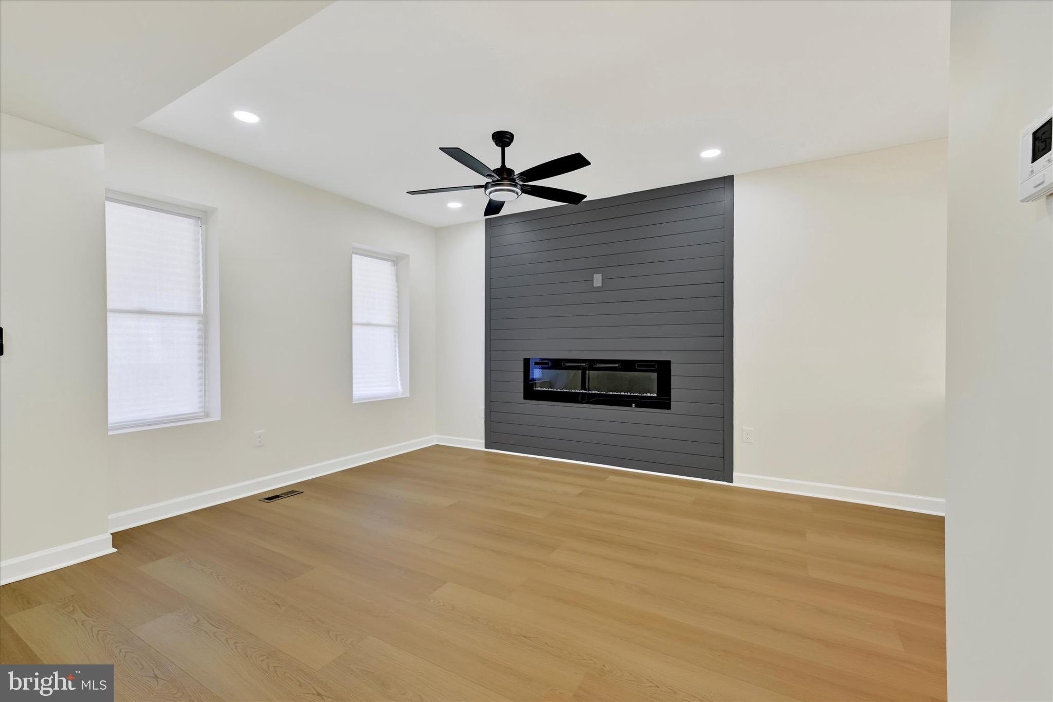 MONDAWMIN - Residential