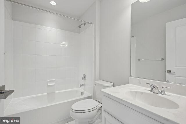 LOUDOUN VALLEY ESTATES - Residential Lease