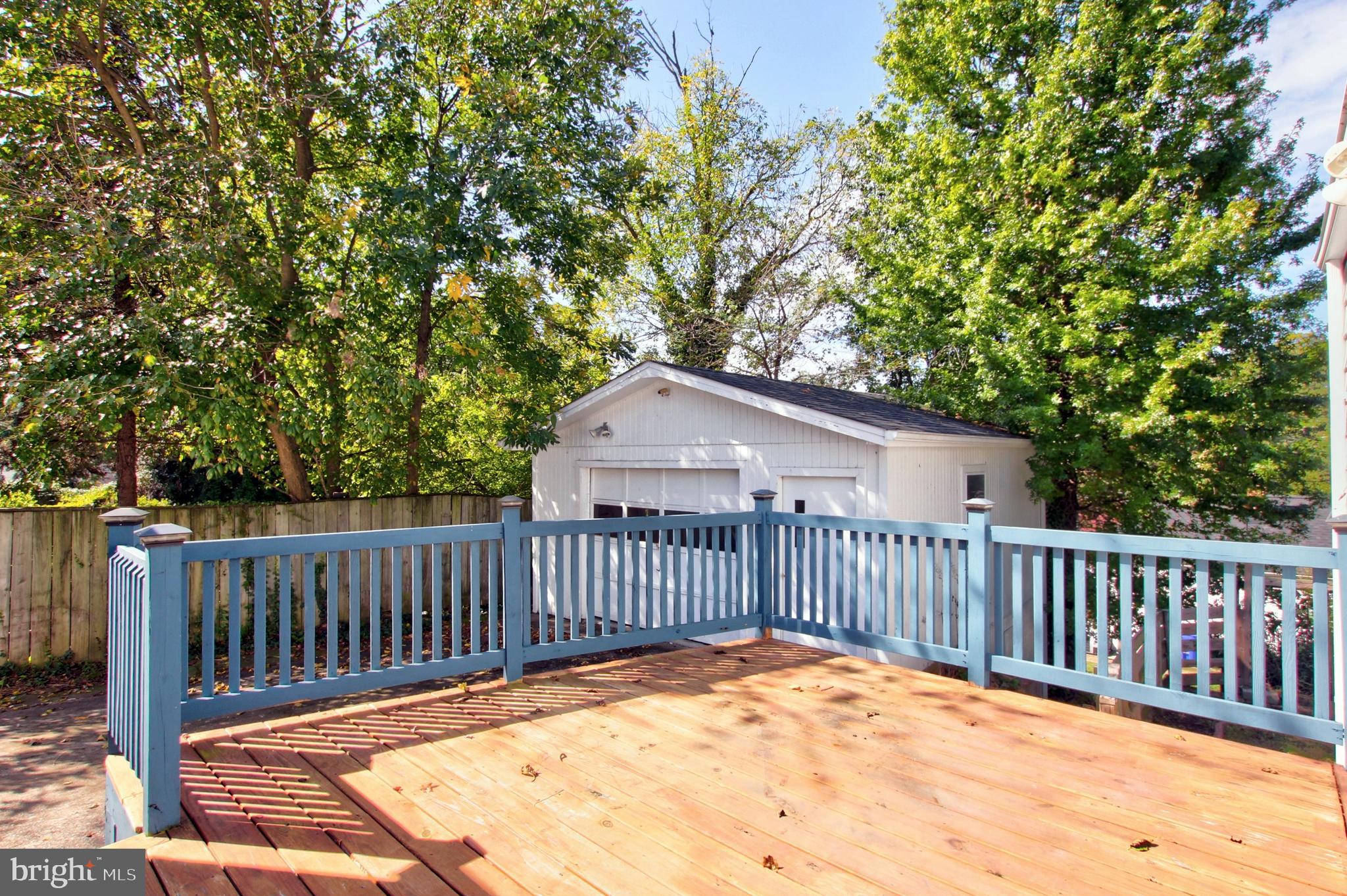 VEIRS MILL VILLAGE - Residential