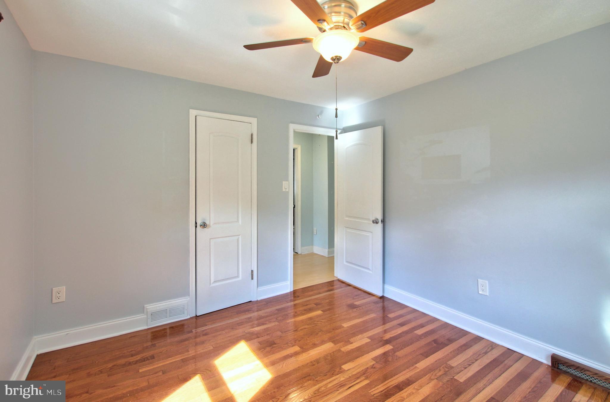 VEIRS MILL VILLAGE - Residential