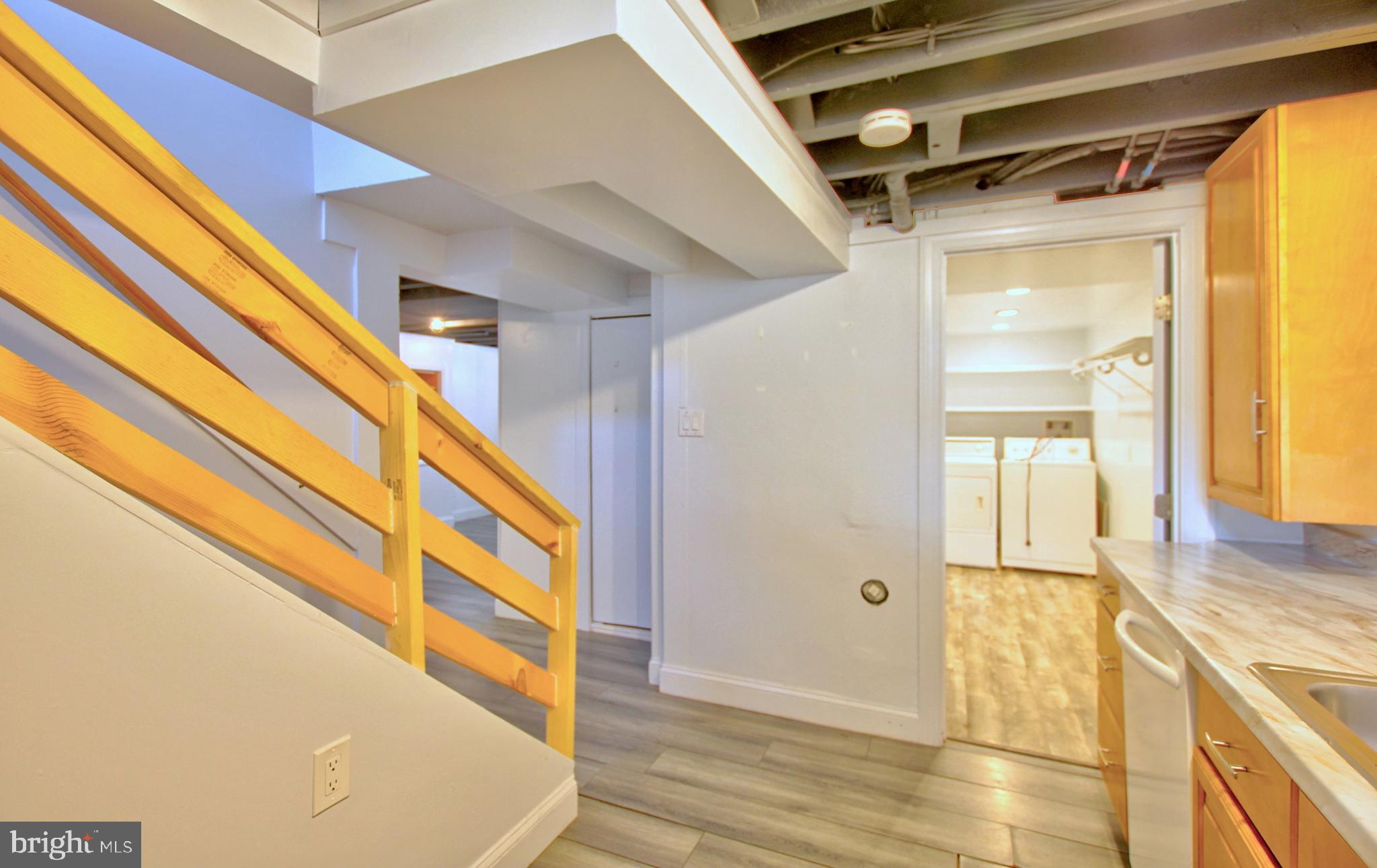 VEIRS MILL VILLAGE - Residential