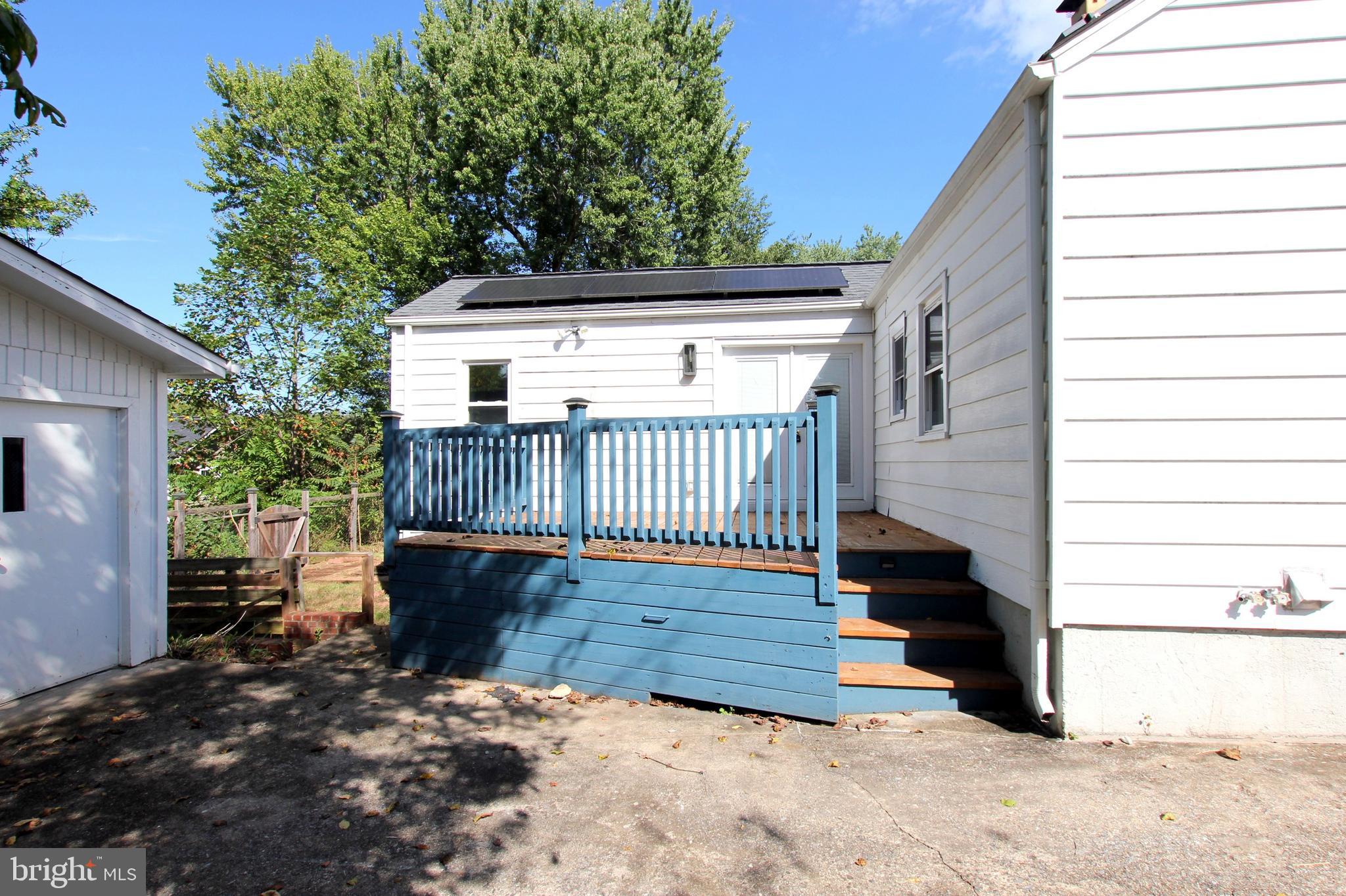 VEIRS MILL VILLAGE - Residential