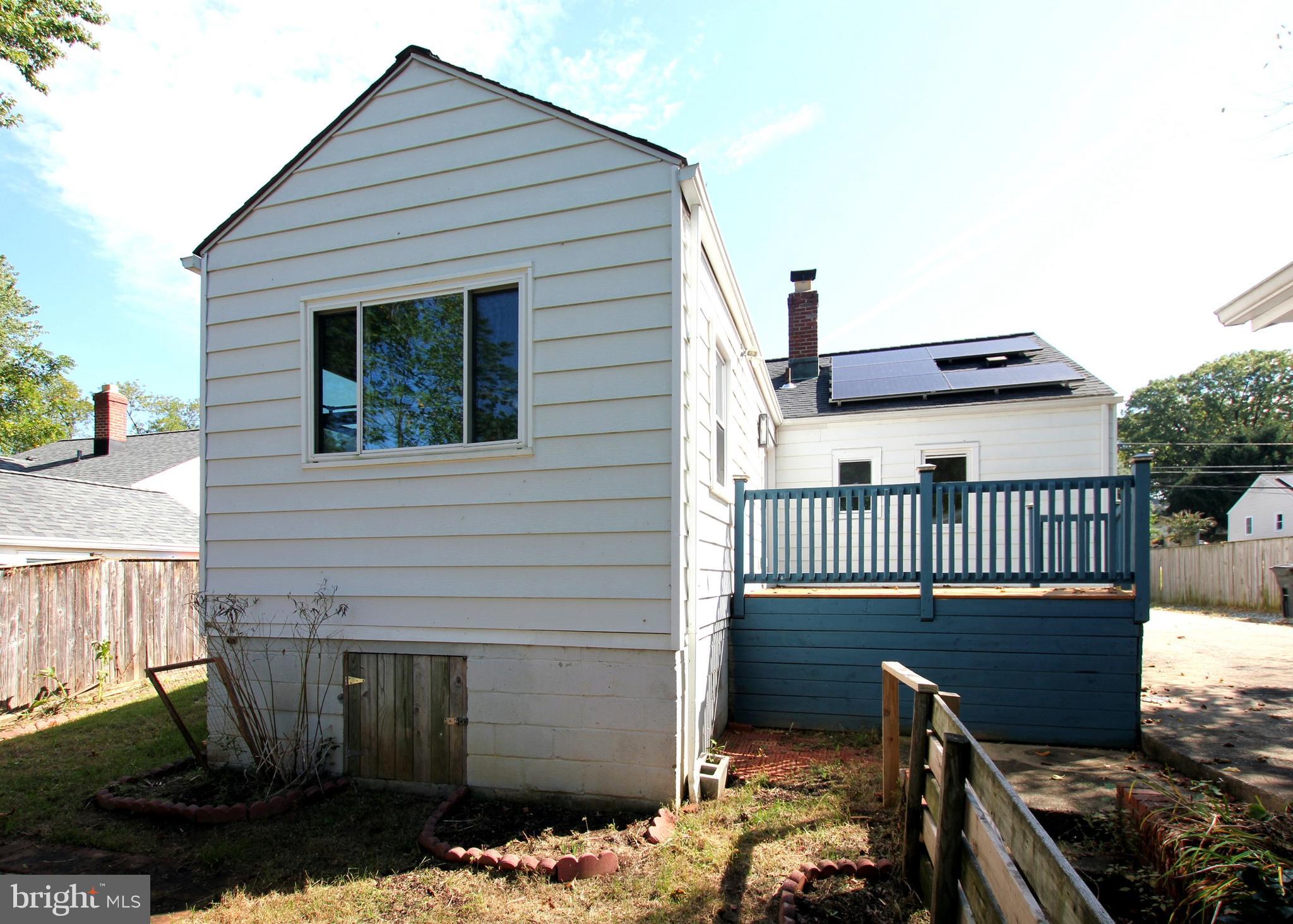 VEIRS MILL VILLAGE - Residential