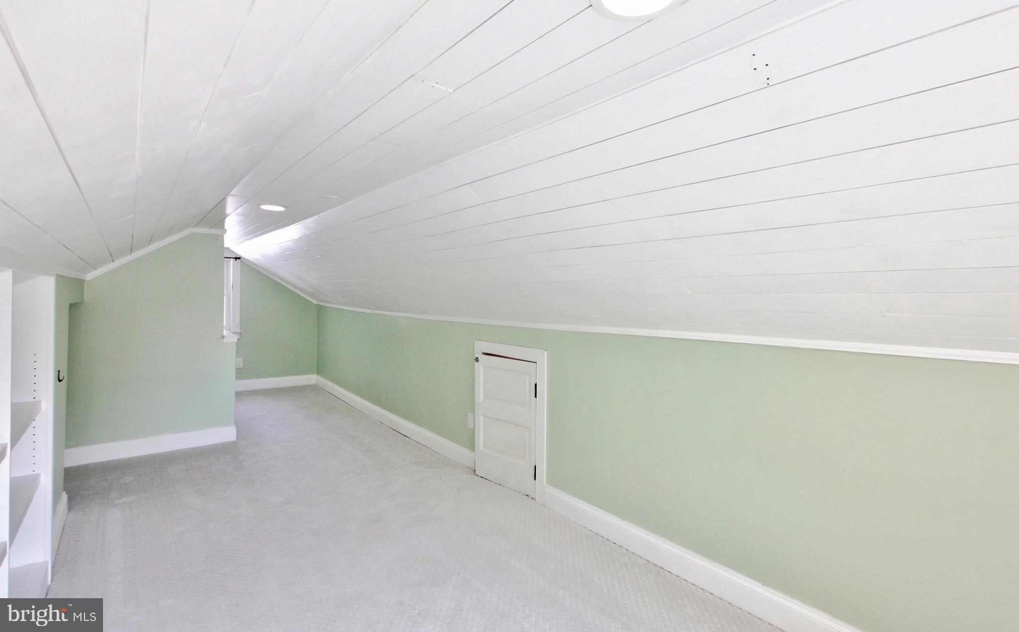 VEIRS MILL VILLAGE - Residential