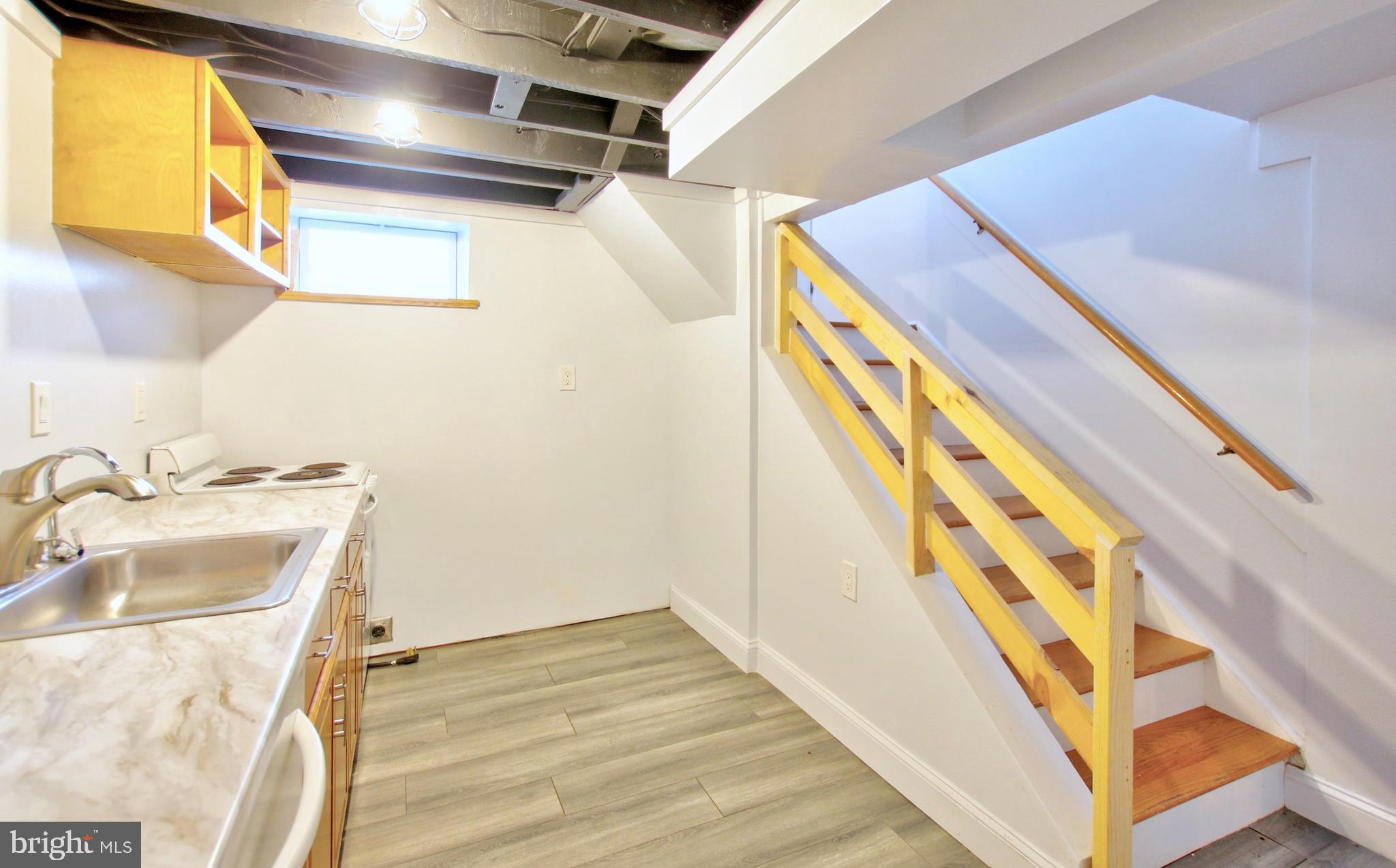 VEIRS MILL VILLAGE - Residential