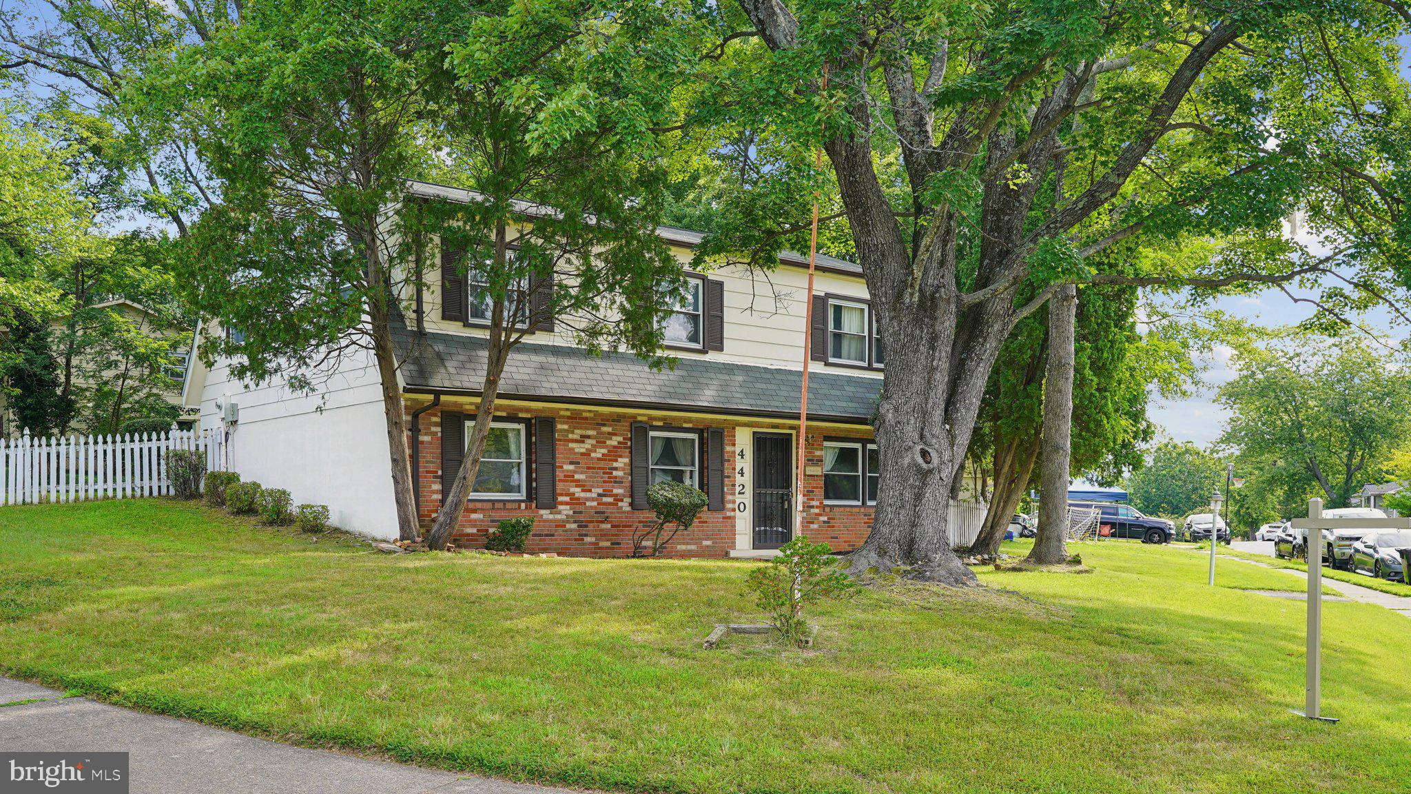 4420 HEMINGWAY DRIVE