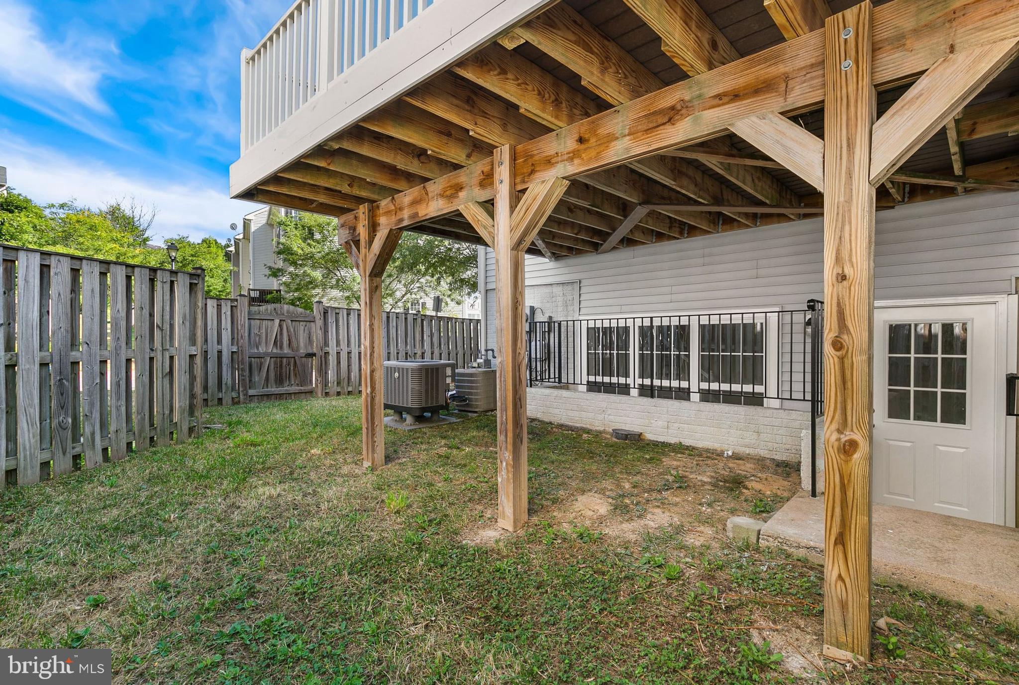 MAGRUDERS OVERLOOK - Residential