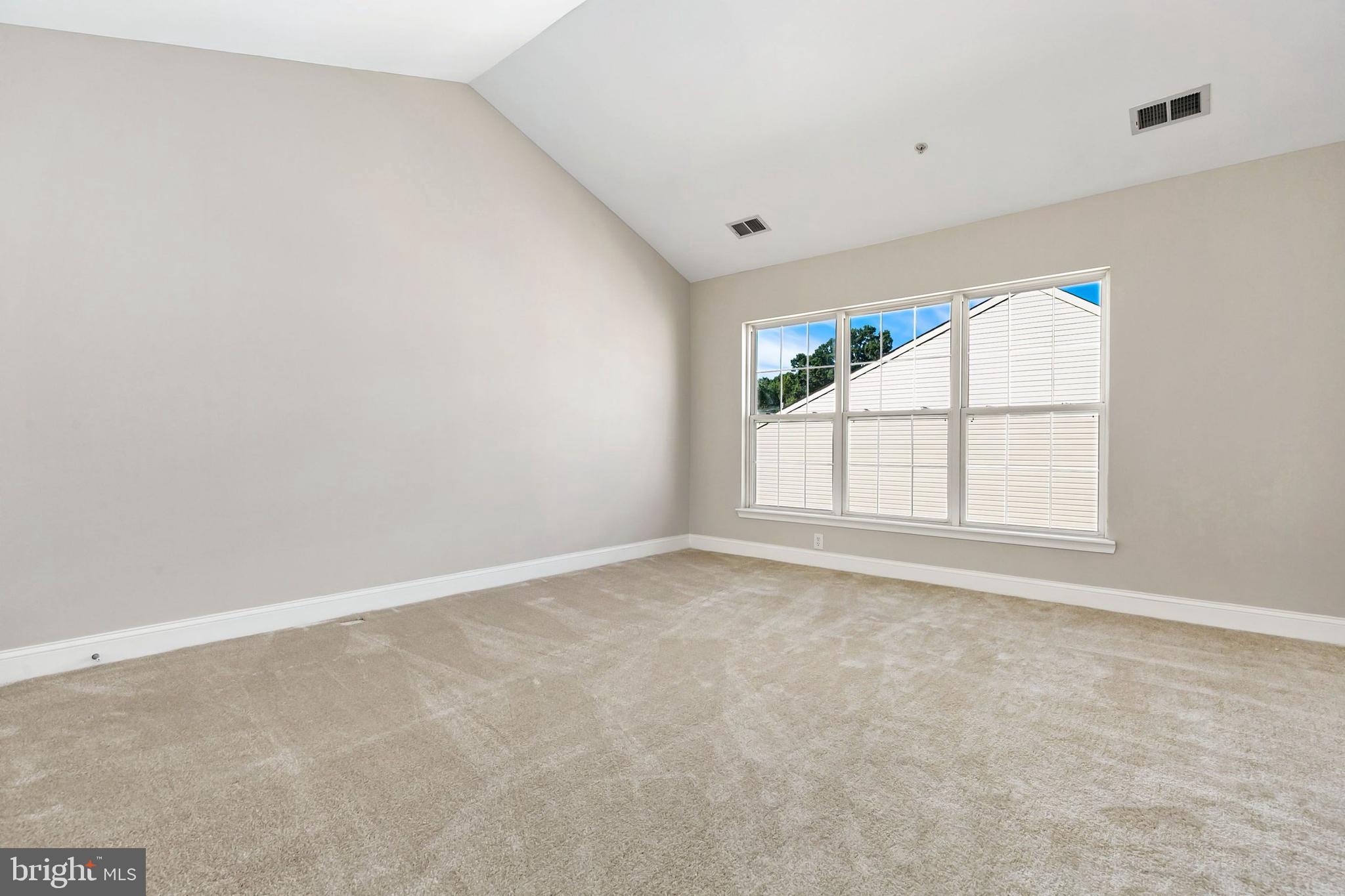 MAGRUDERS OVERLOOK - Residential