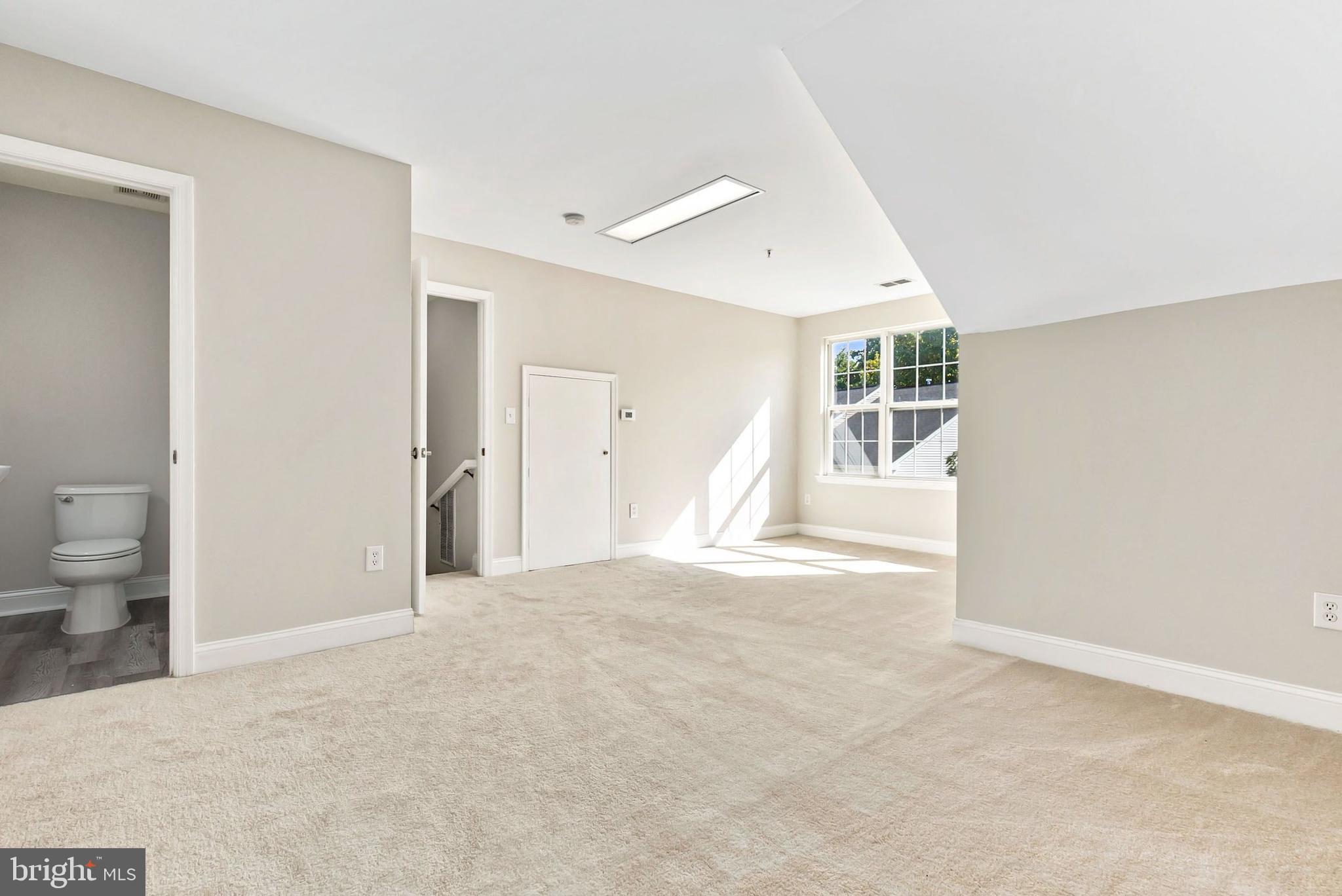 MAGRUDERS OVERLOOK - Residential