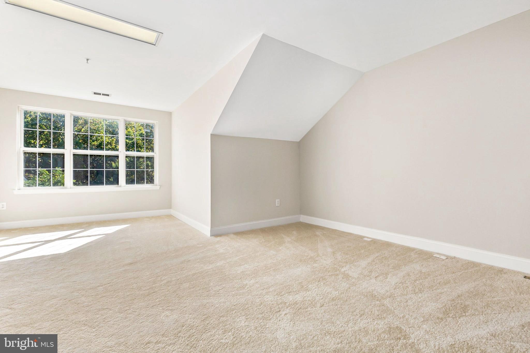 MAGRUDERS OVERLOOK - Residential