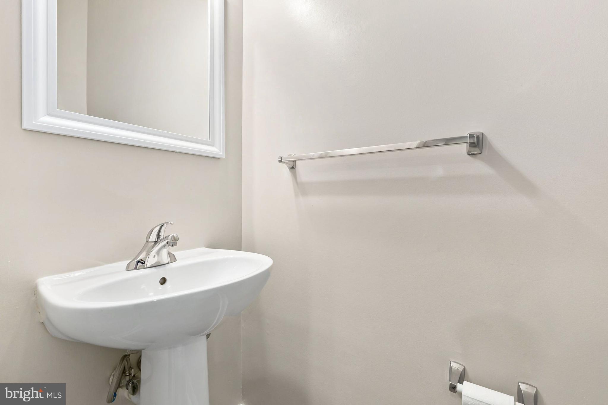 MAGRUDERS OVERLOOK - Residential