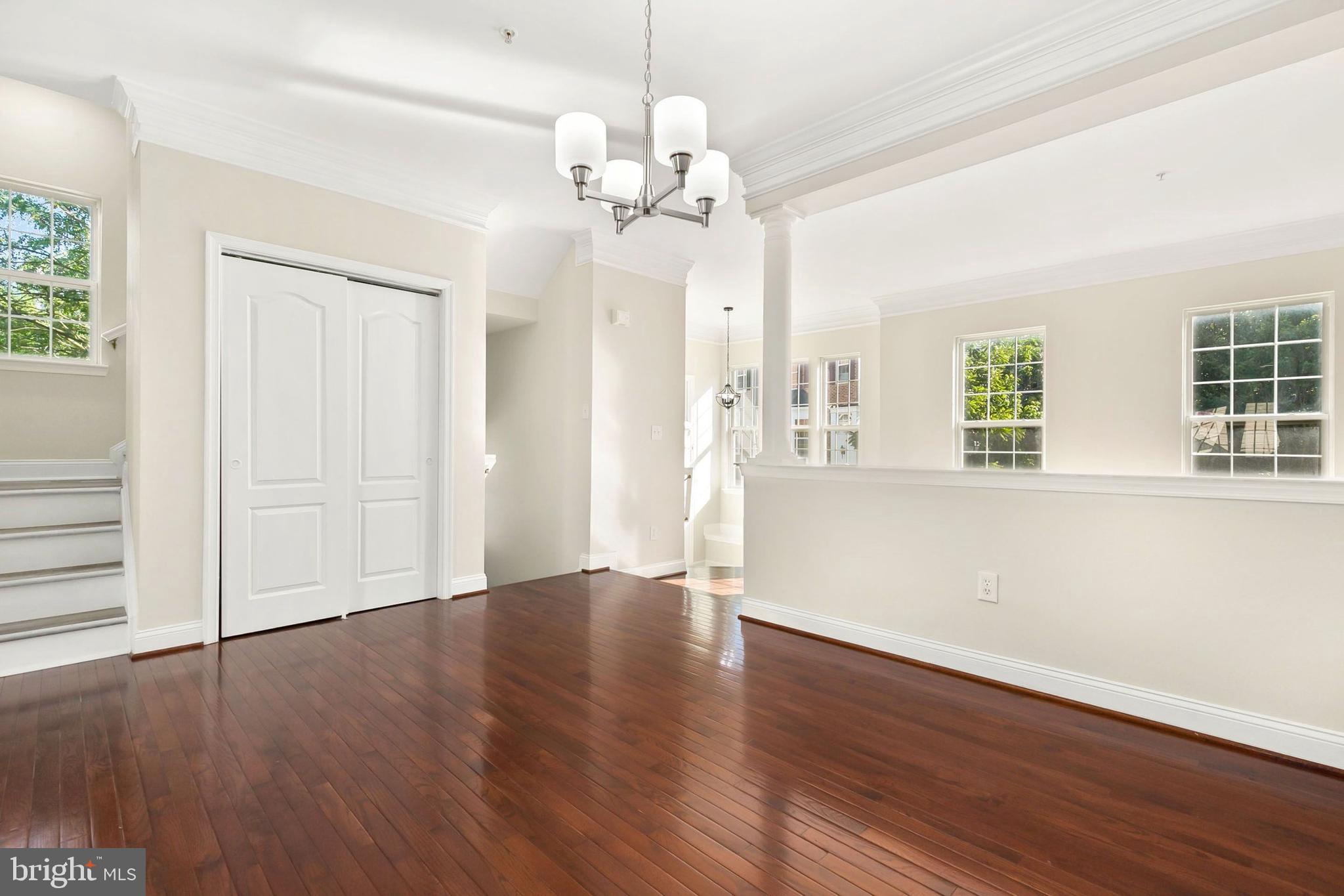 MAGRUDERS OVERLOOK - Residential