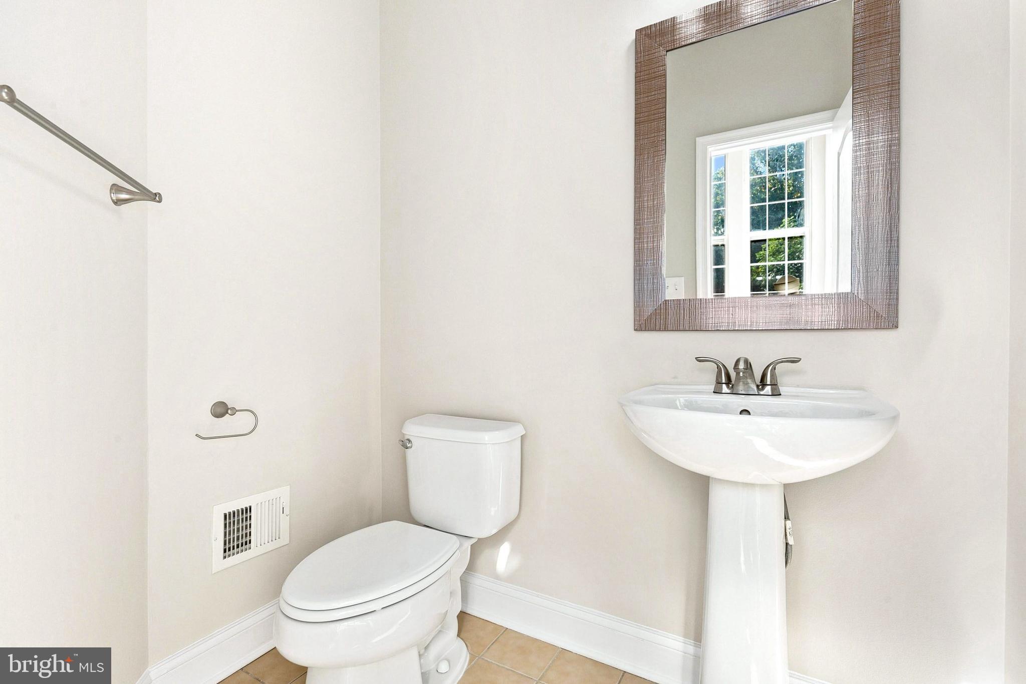 MAGRUDERS OVERLOOK - Residential