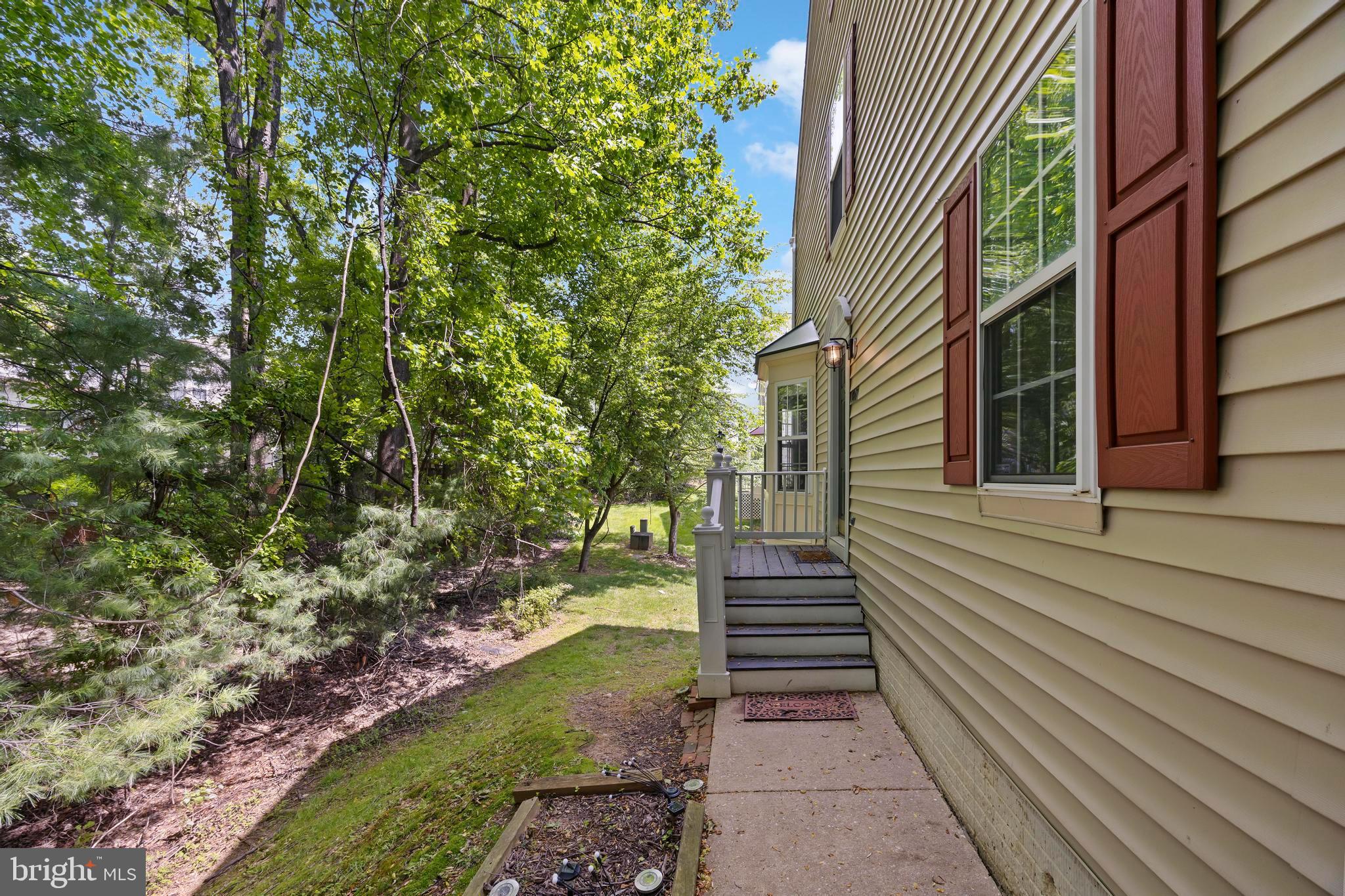 VILLAGES OF WINTERSET - Residential