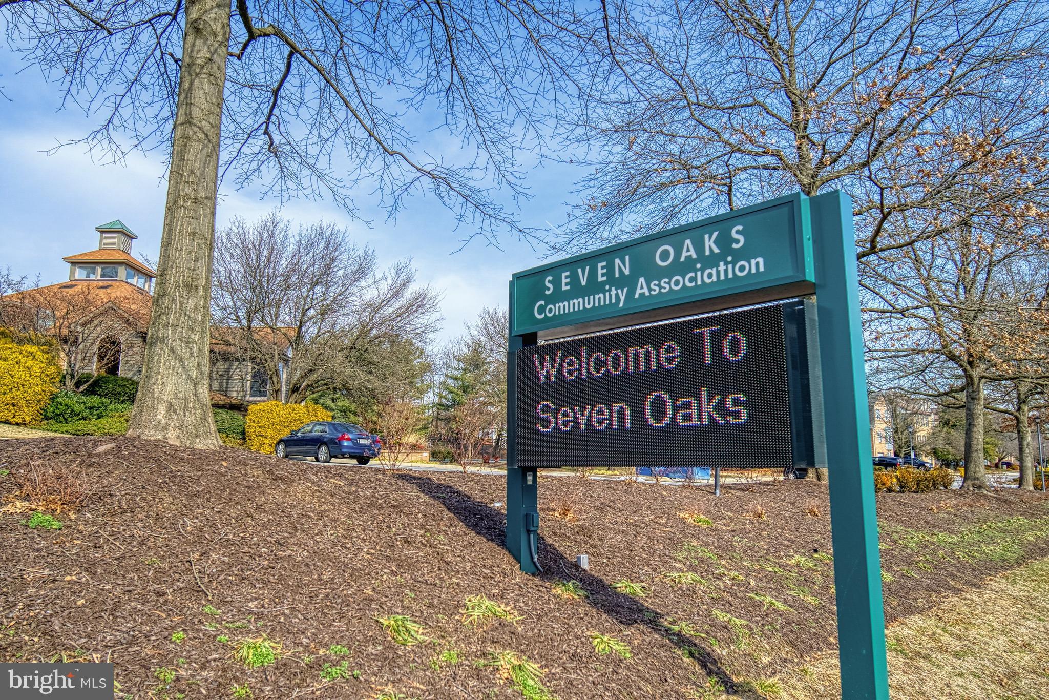 SEVEN OAKS - Residential