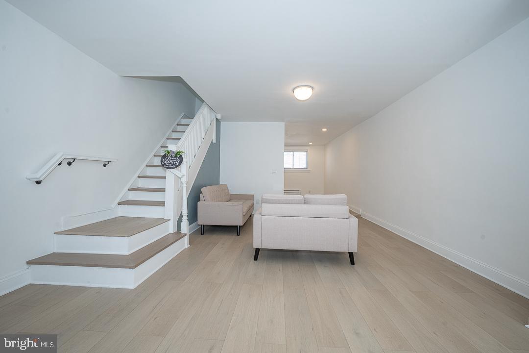 STONEHURST - Residential