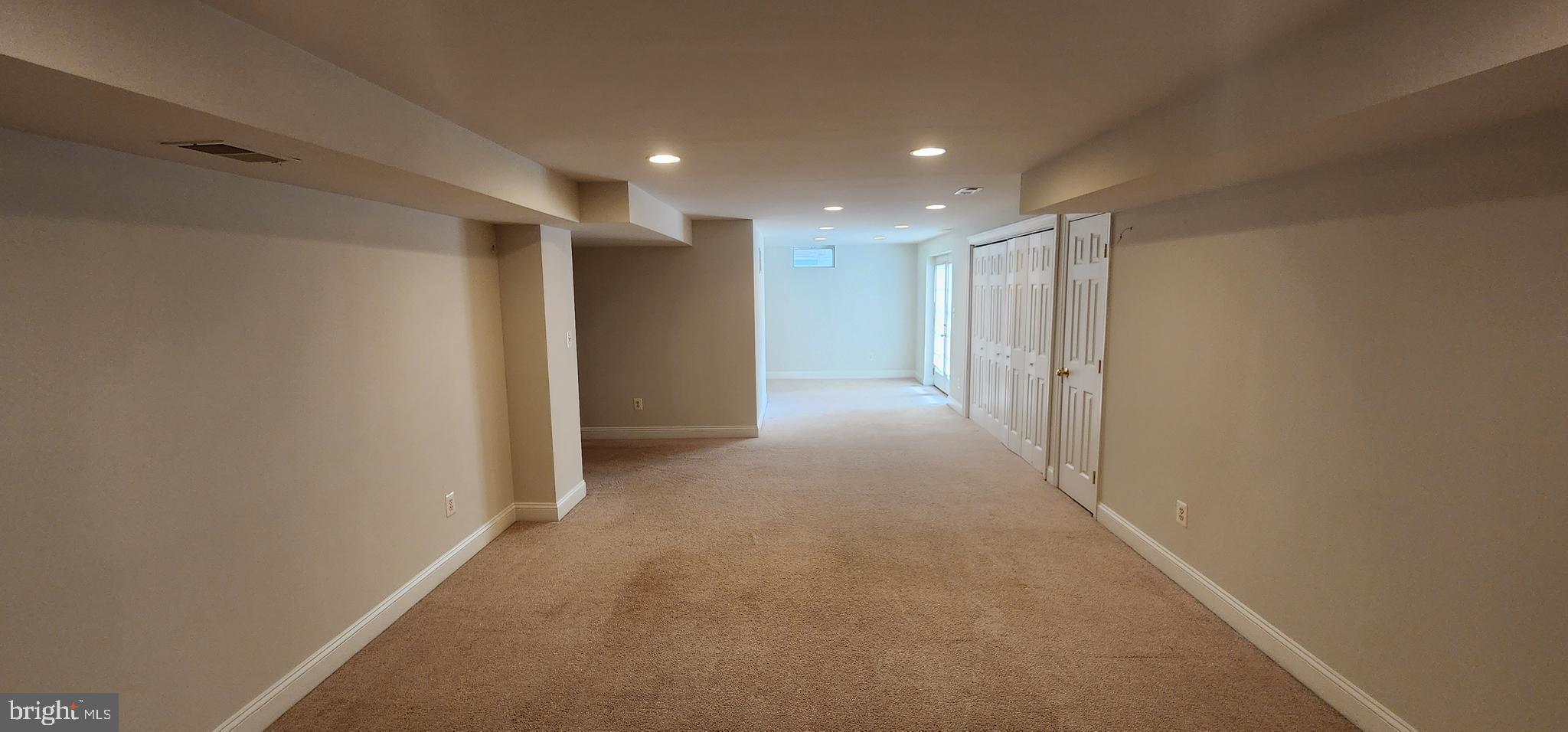 LOWES ISLAND - Residential Lease