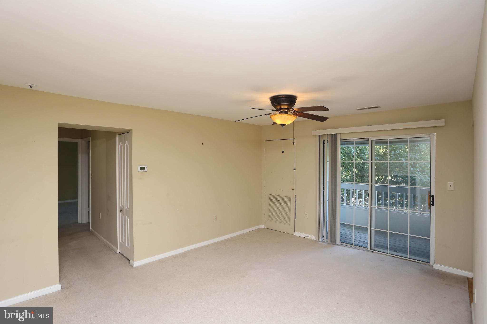 VILLAGE OF MONTGOMERY RUN - Residential