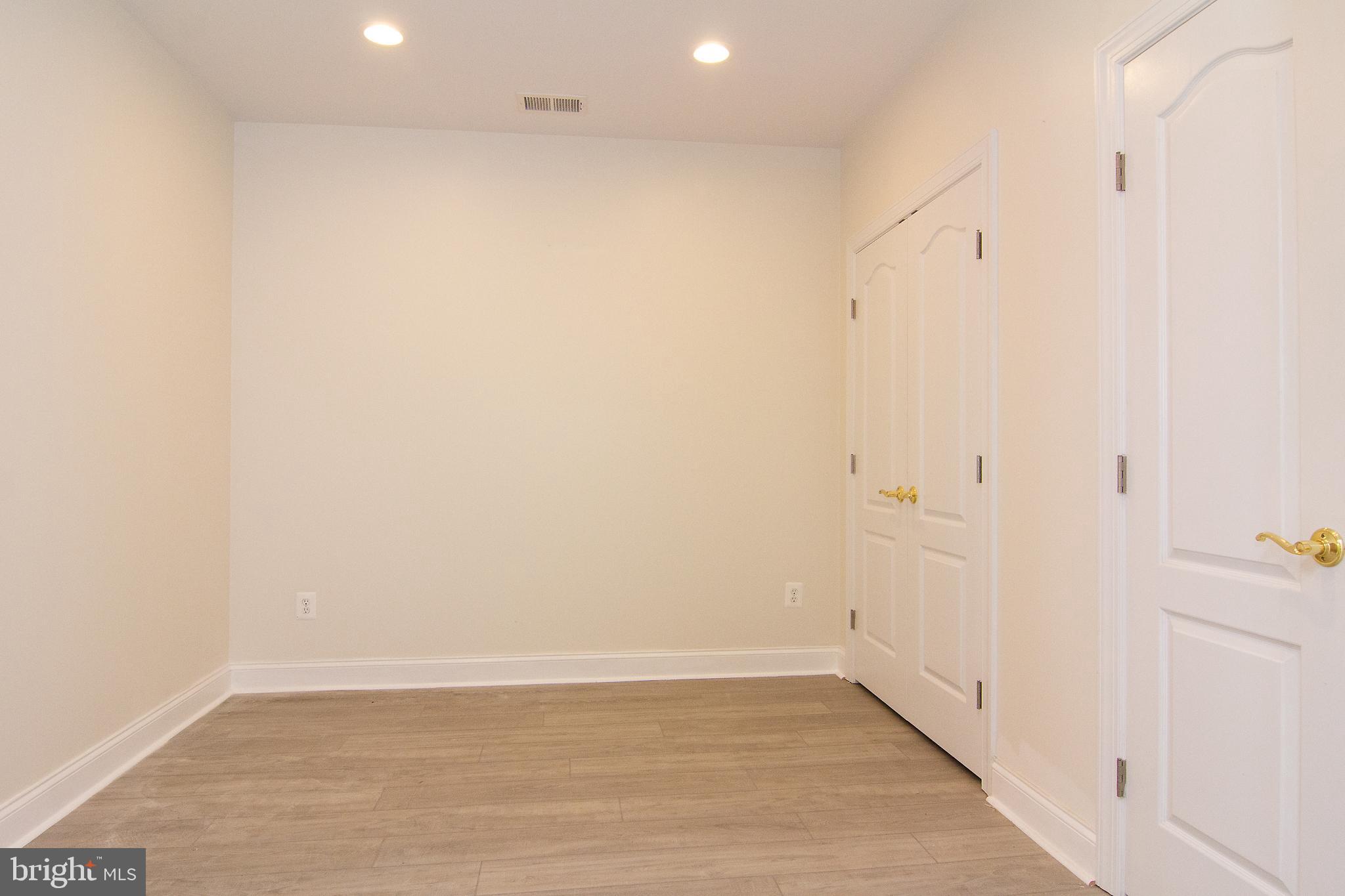 BLUE MOON HEIGHTS - Residential