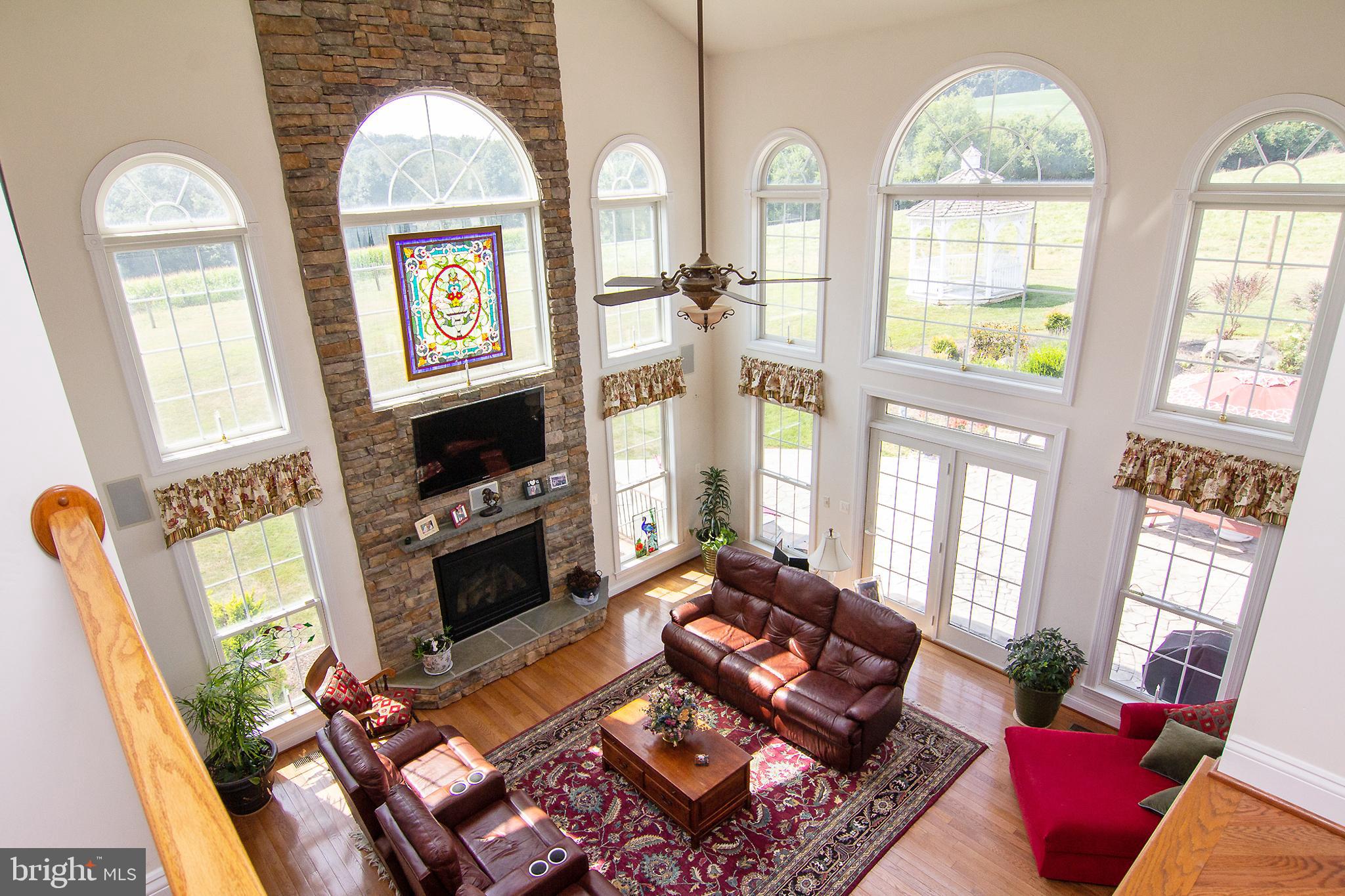 BLUE MOON HEIGHTS - Residential