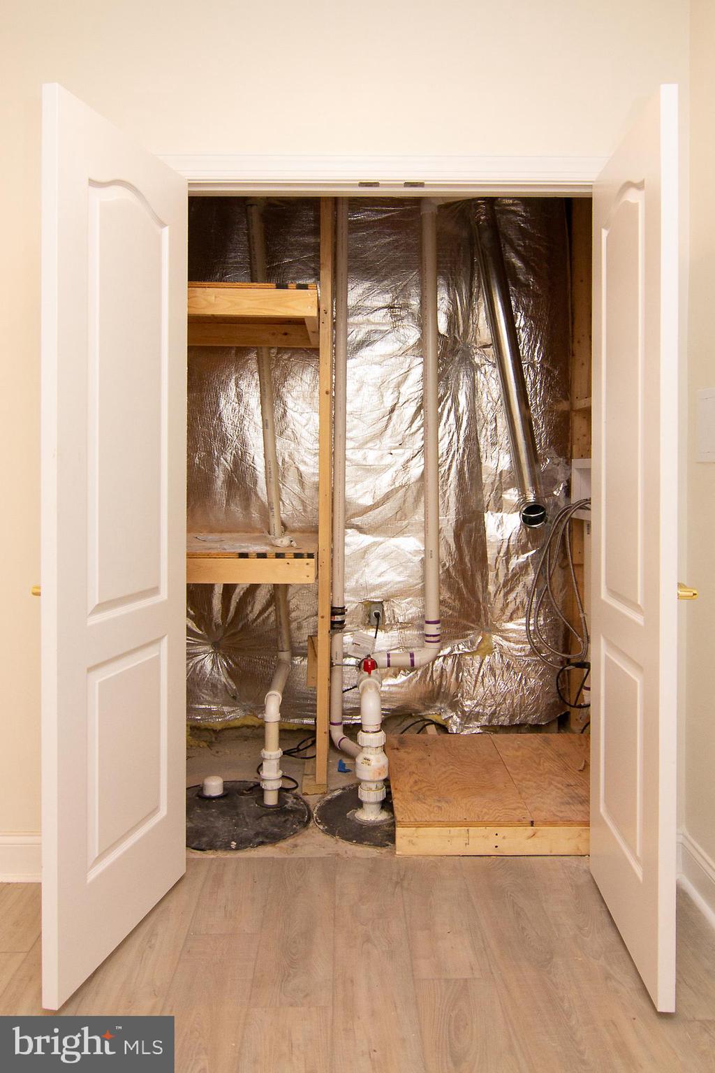 BLUE MOON HEIGHTS - Residential