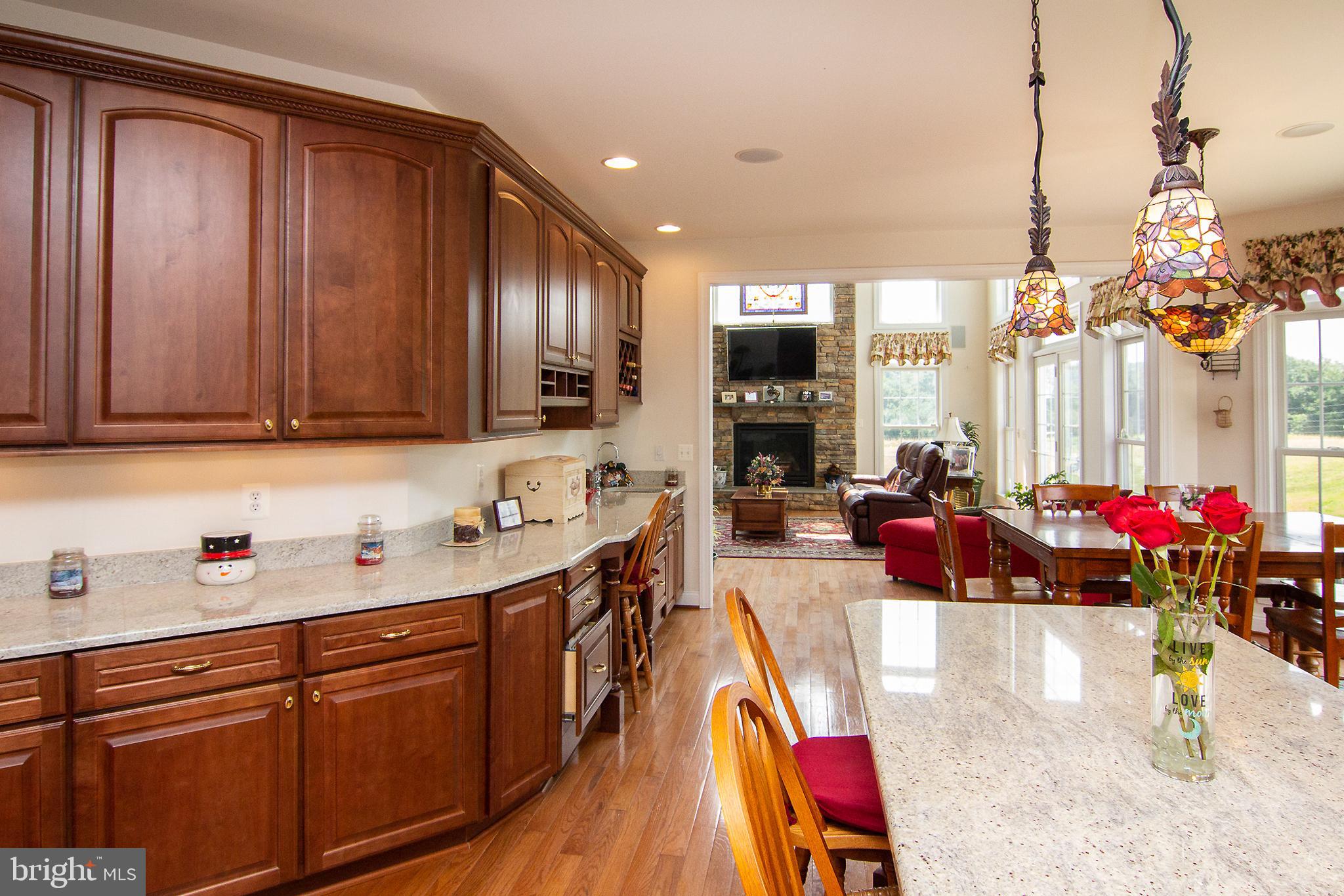 BLUE MOON HEIGHTS - Residential