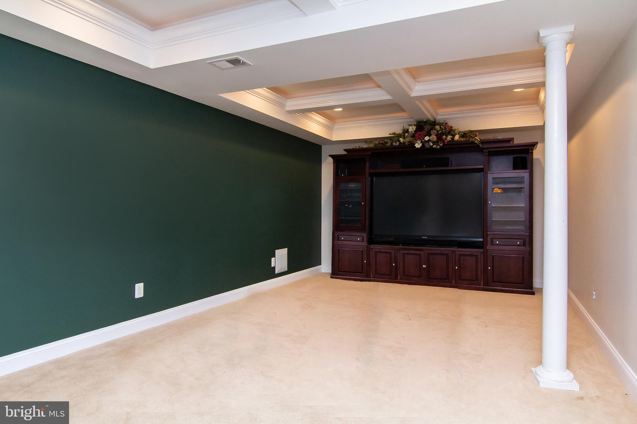 BLUE MOON HEIGHTS - Residential