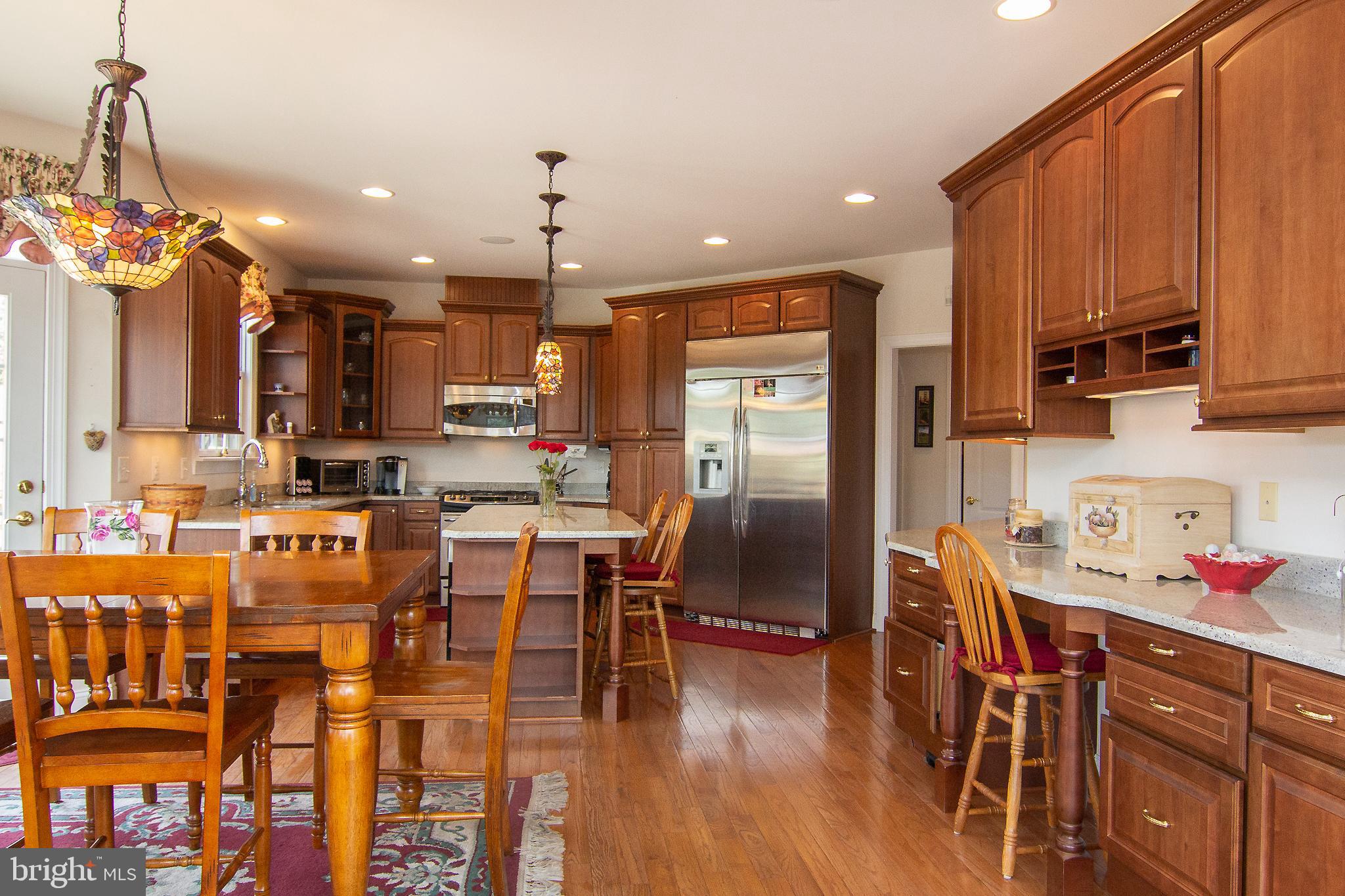 BLUE MOON HEIGHTS - Residential