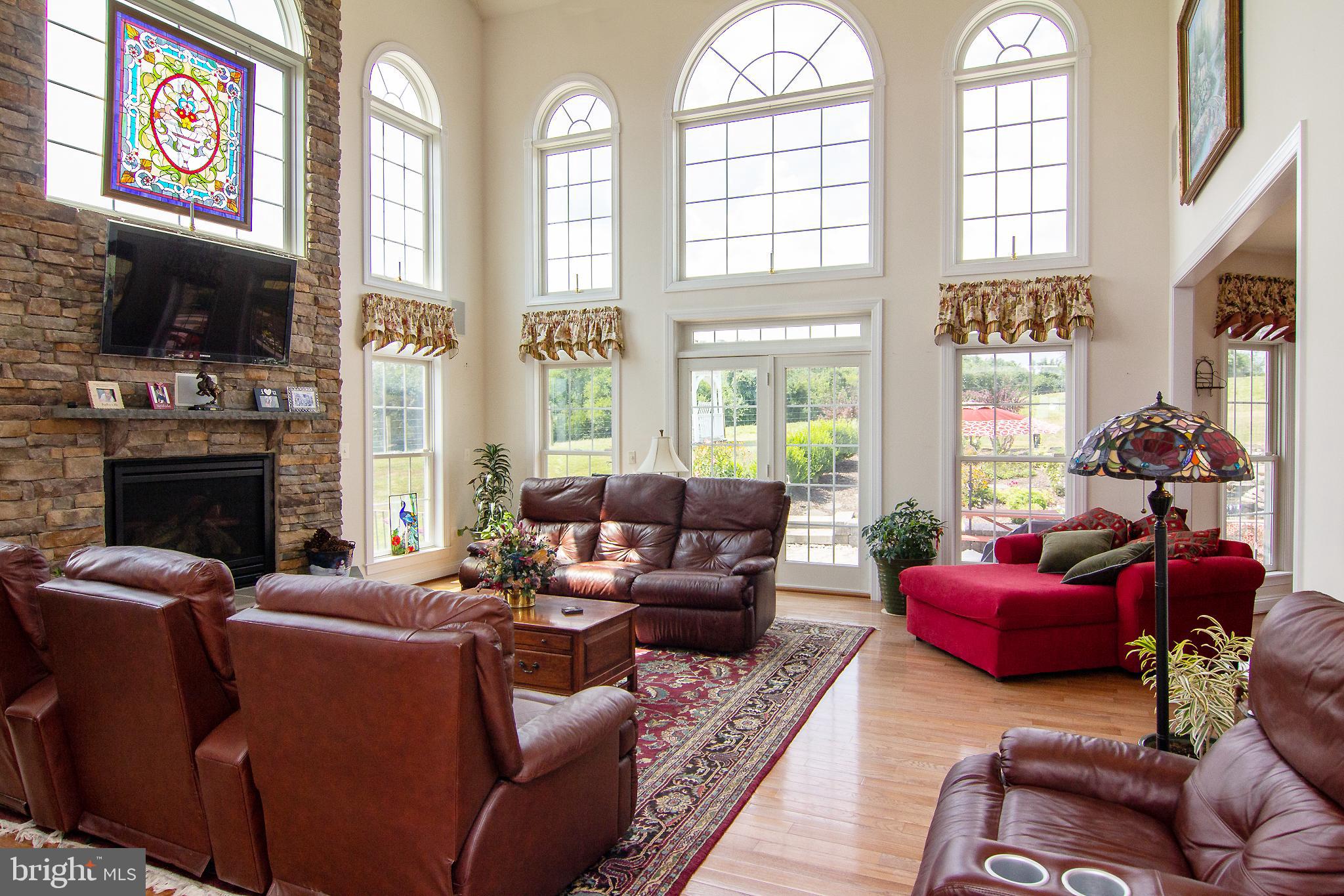 BLUE MOON HEIGHTS - Residential