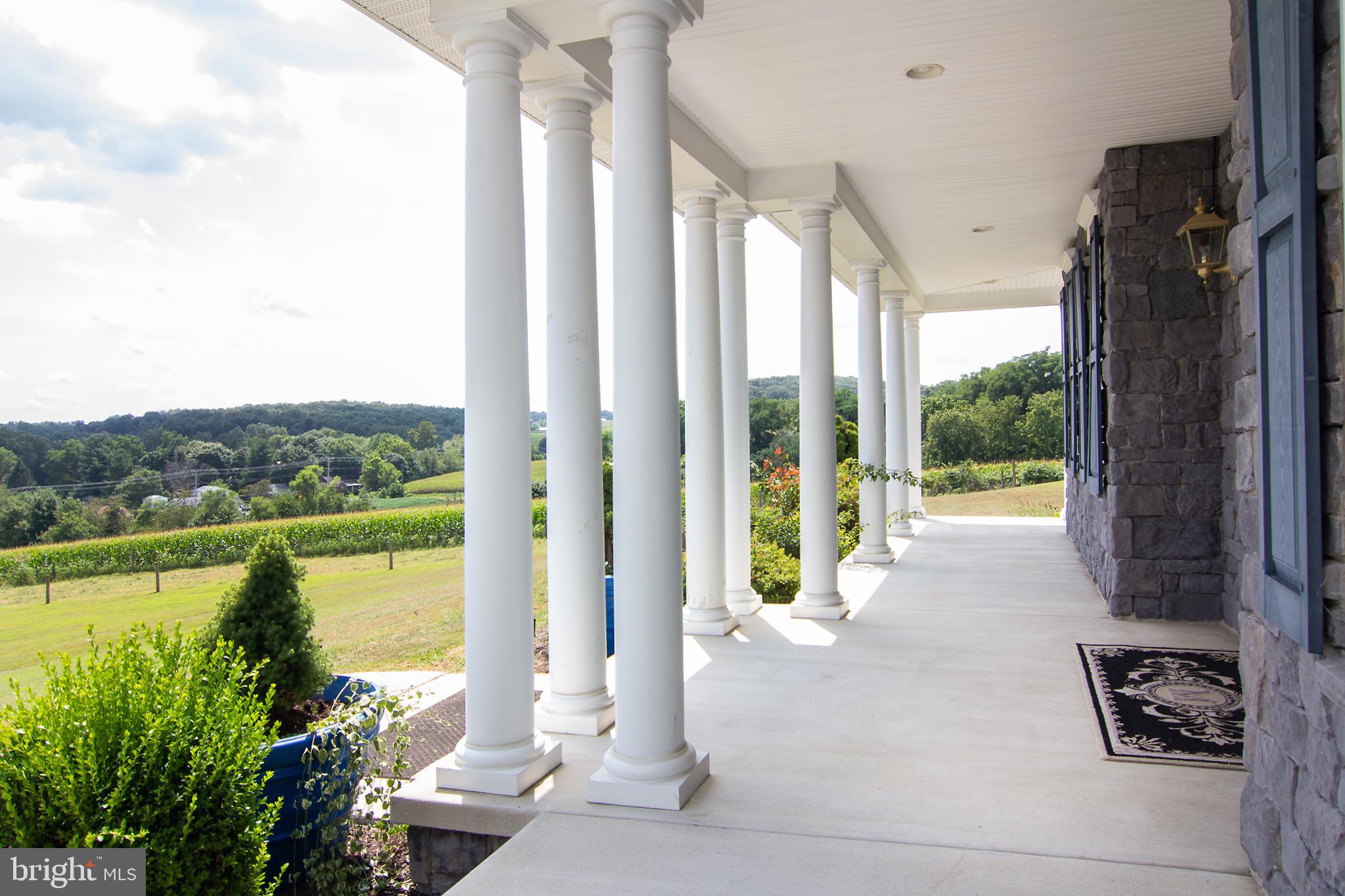 BLUE MOON HEIGHTS - Residential