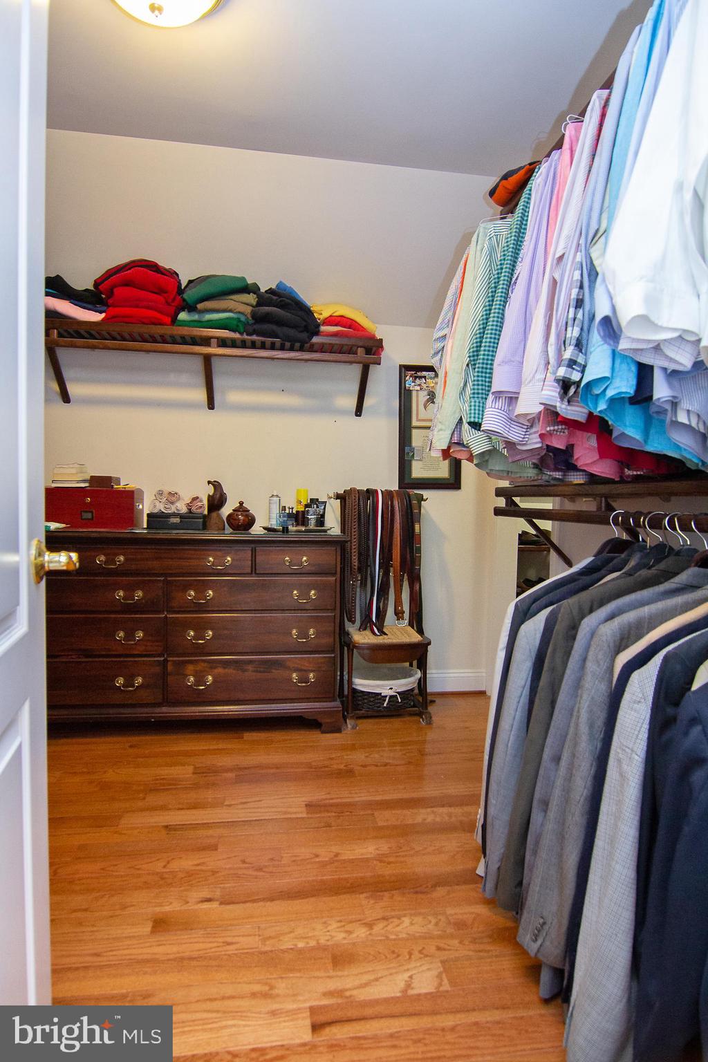 BLUE MOON HEIGHTS - Residential