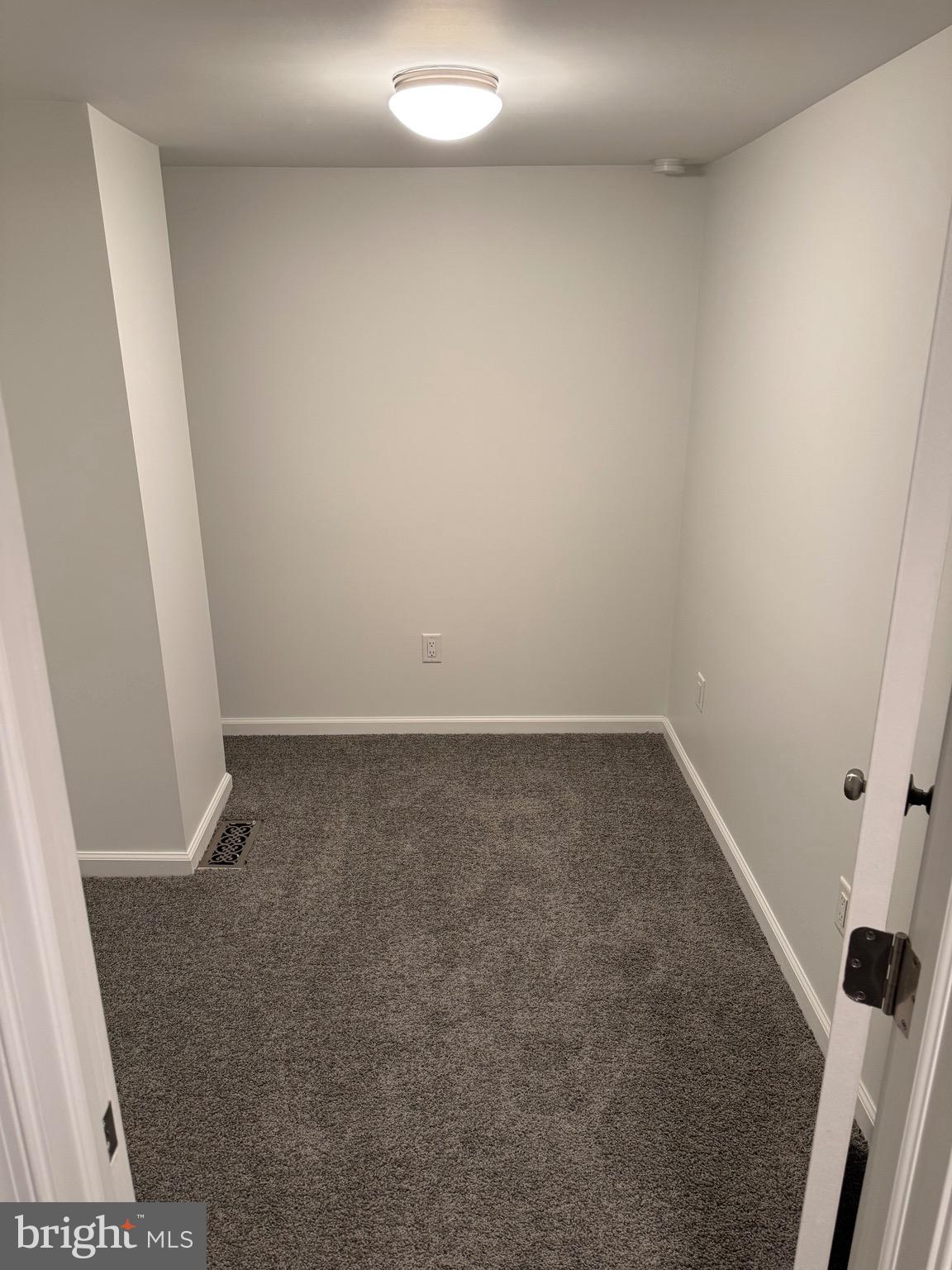 BRIDESBURG - Residential