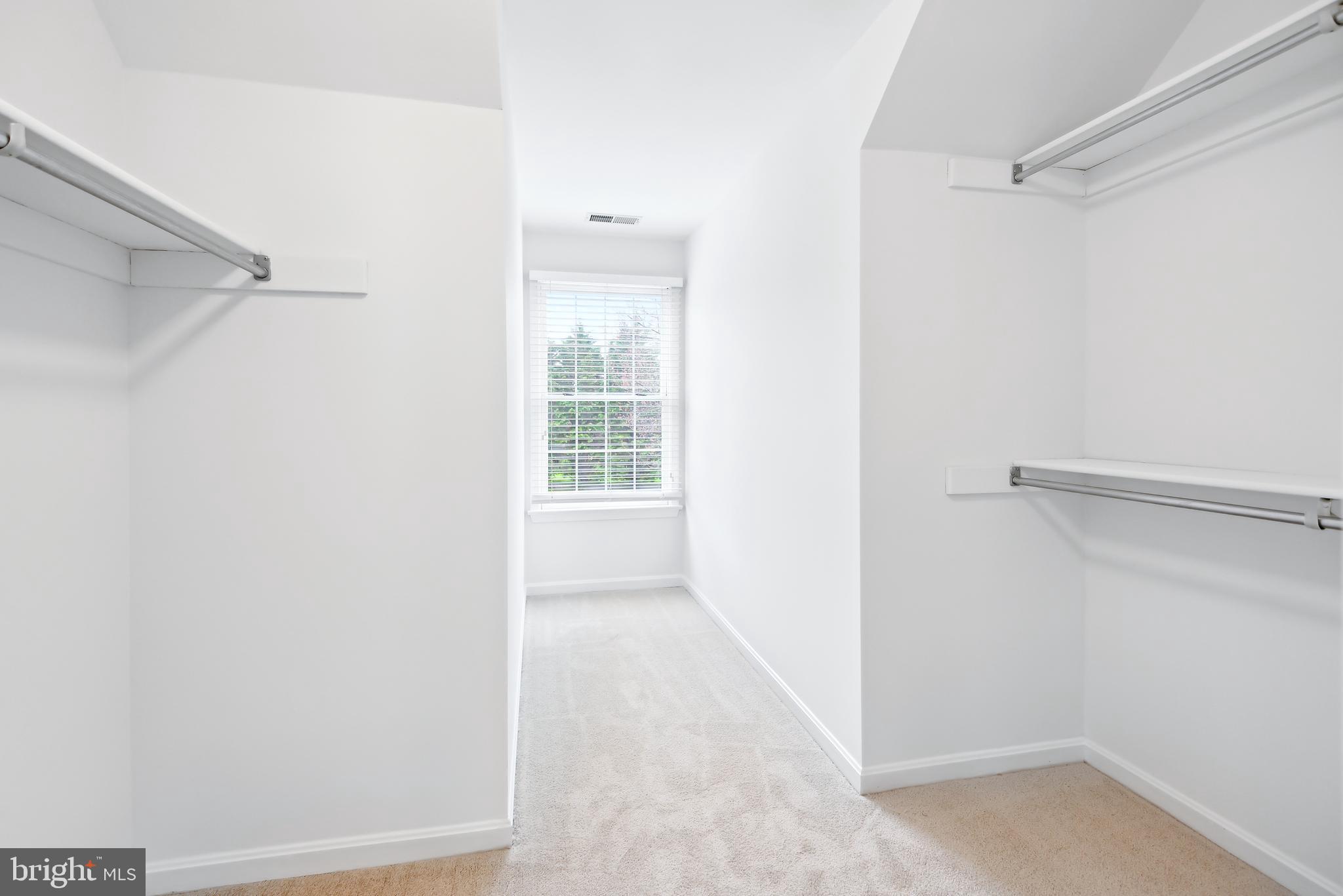 SPRING LAWN FARM - Residential