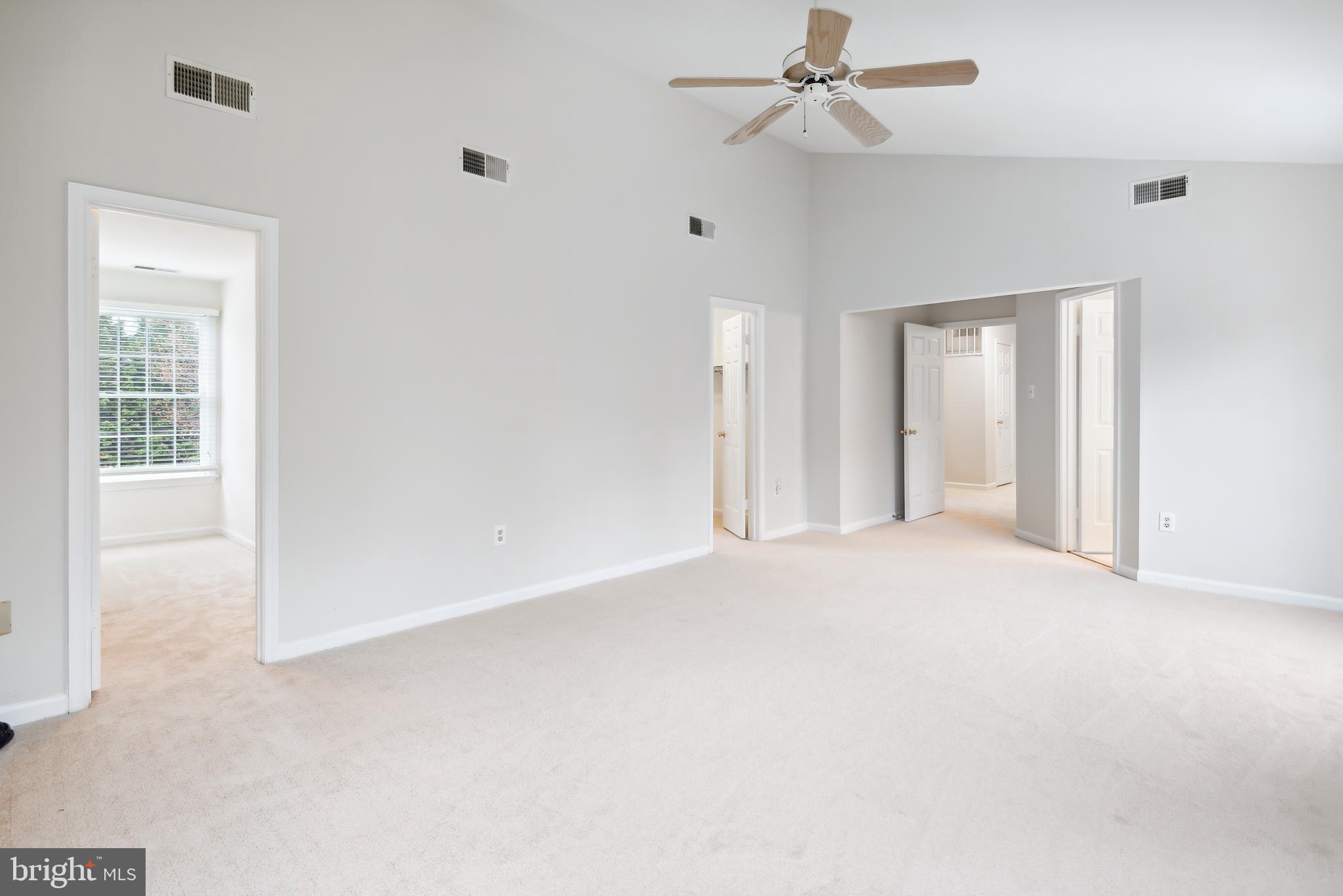 SPRING LAWN FARM - Residential