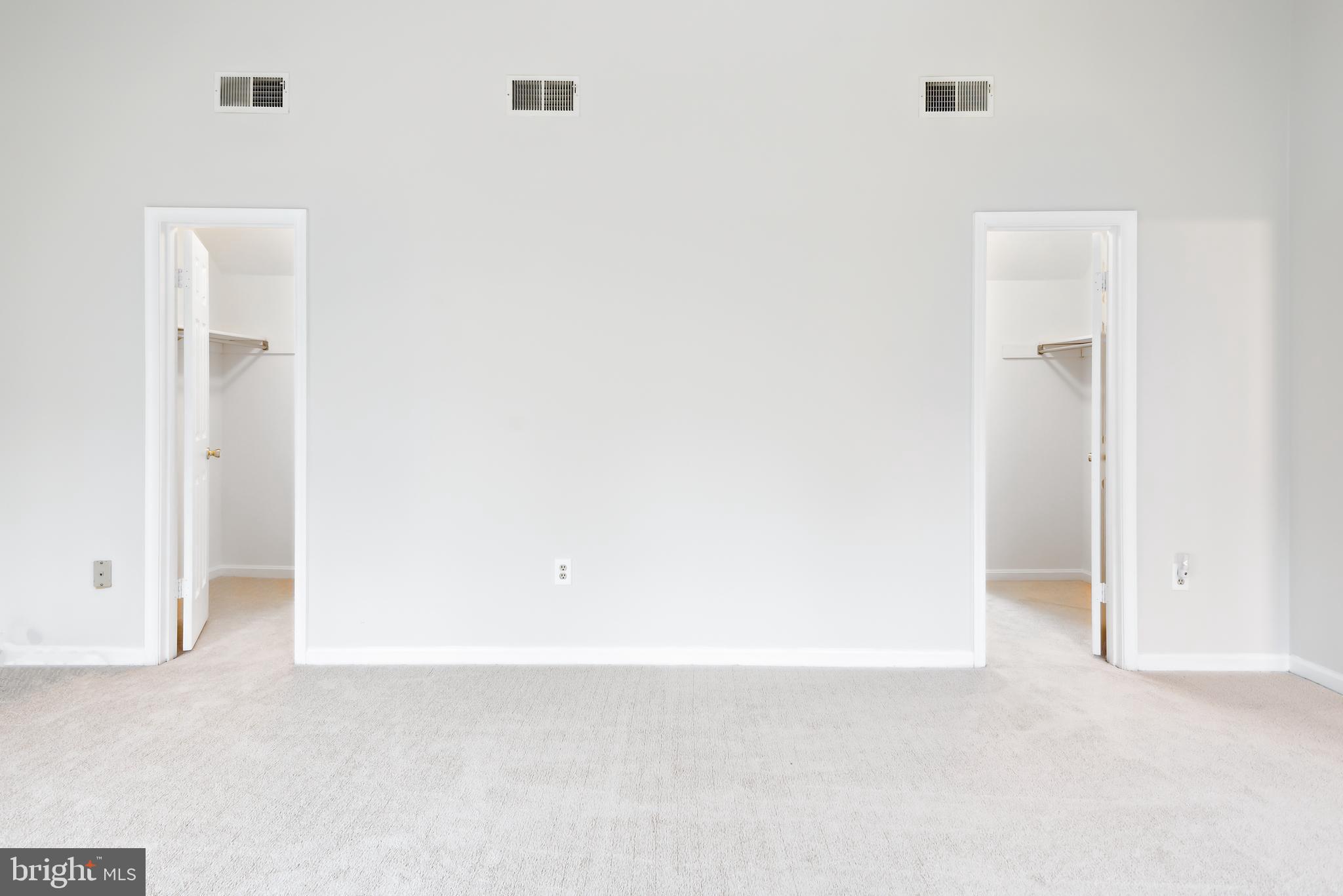 SPRING LAWN FARM - Residential